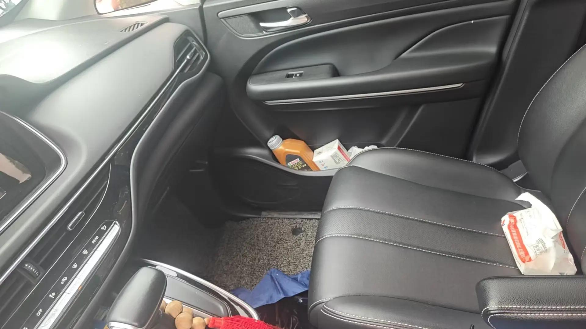 Chuanqi M6 2021 270T DCT Deluxe Edition (7 seats) 7