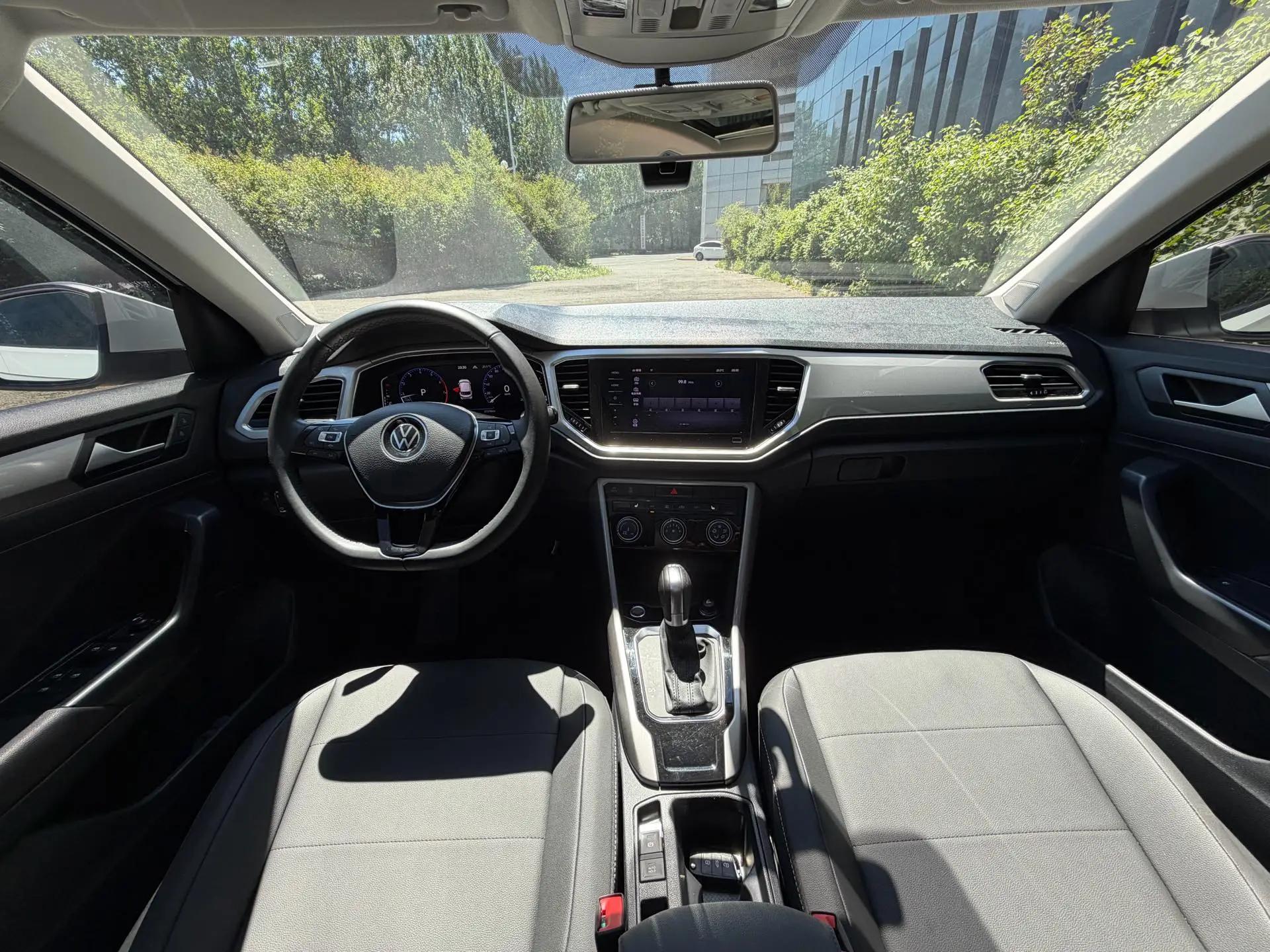 T-ROC Tange 2022 280TSI DSG Two-Drive Elite PLUS 8