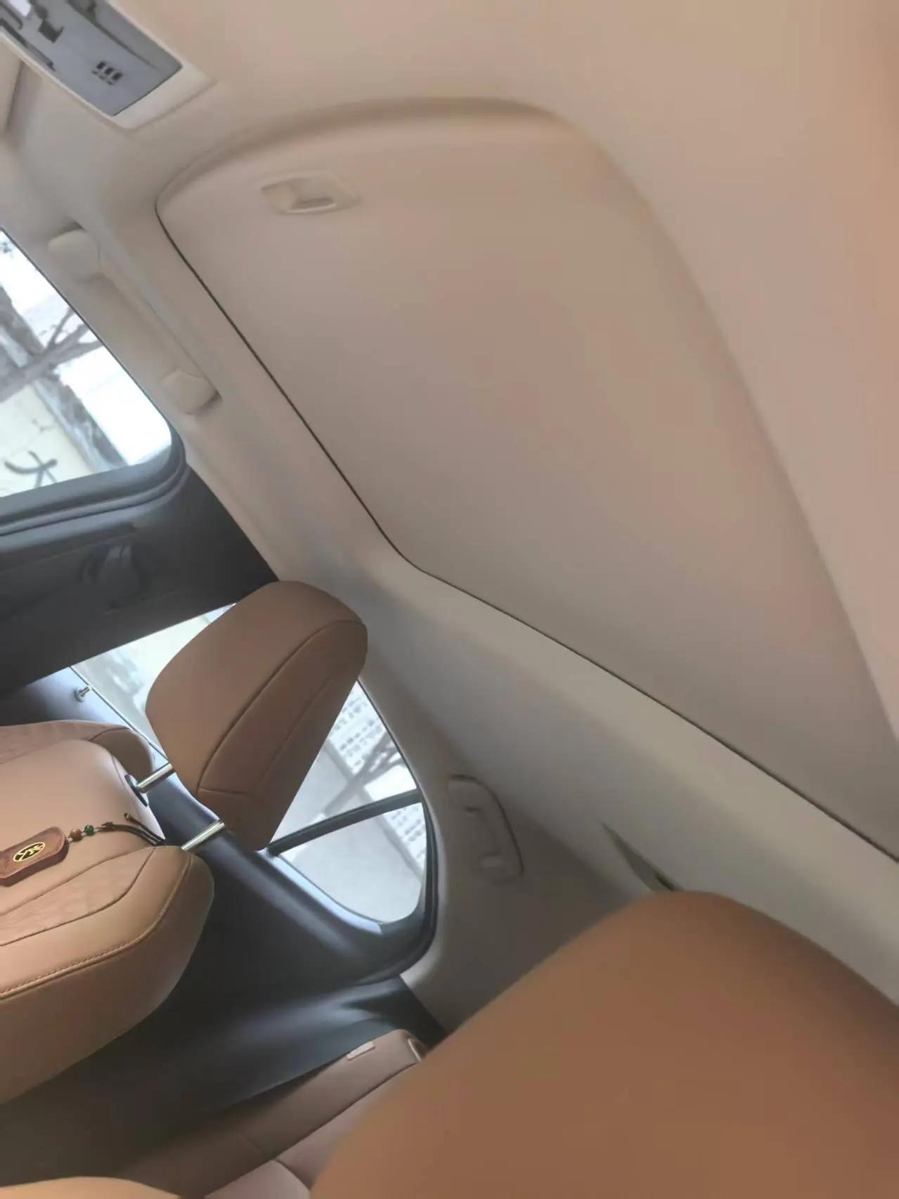 Lexus UX 2020 200 Special Edition 6