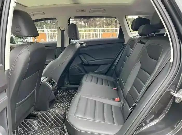 Tuyue 2022 280TSI Two-Drive Deluxe Edition 4