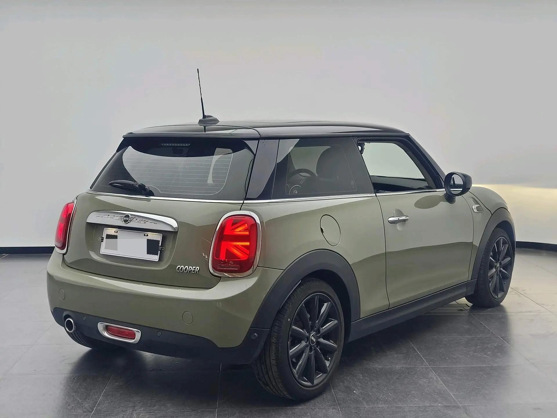 MINI 2021 1.5T COOPER ARTIST 3