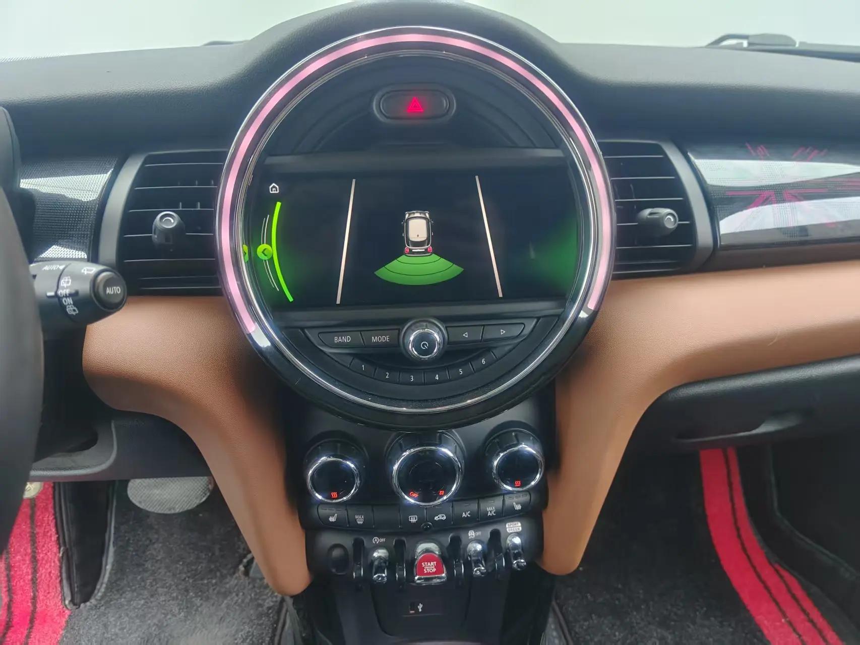 MINI 2021 1.5T COOPER ARTIST 7