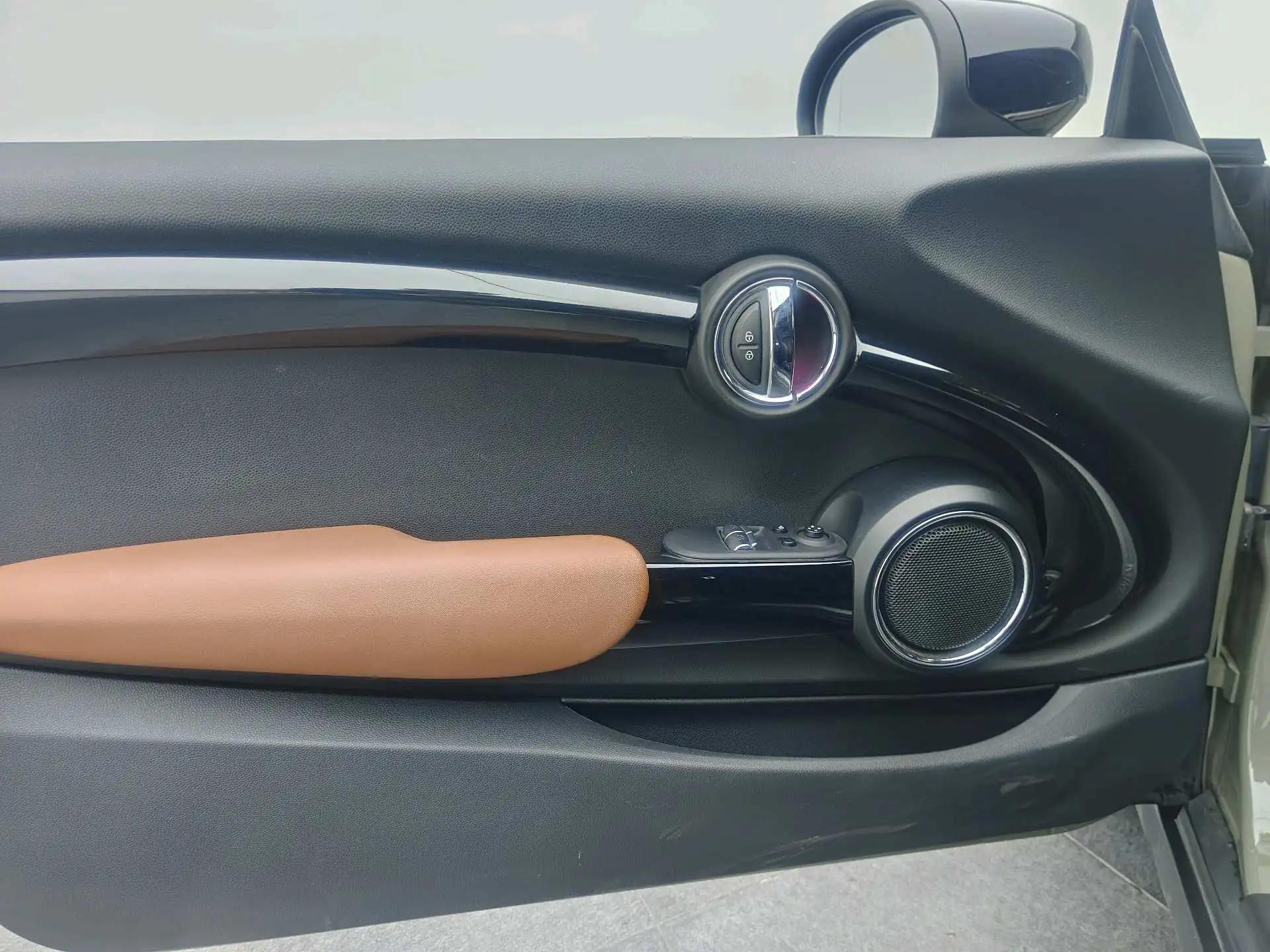 MINI 2021 1.5T COOPER ARTIST 9