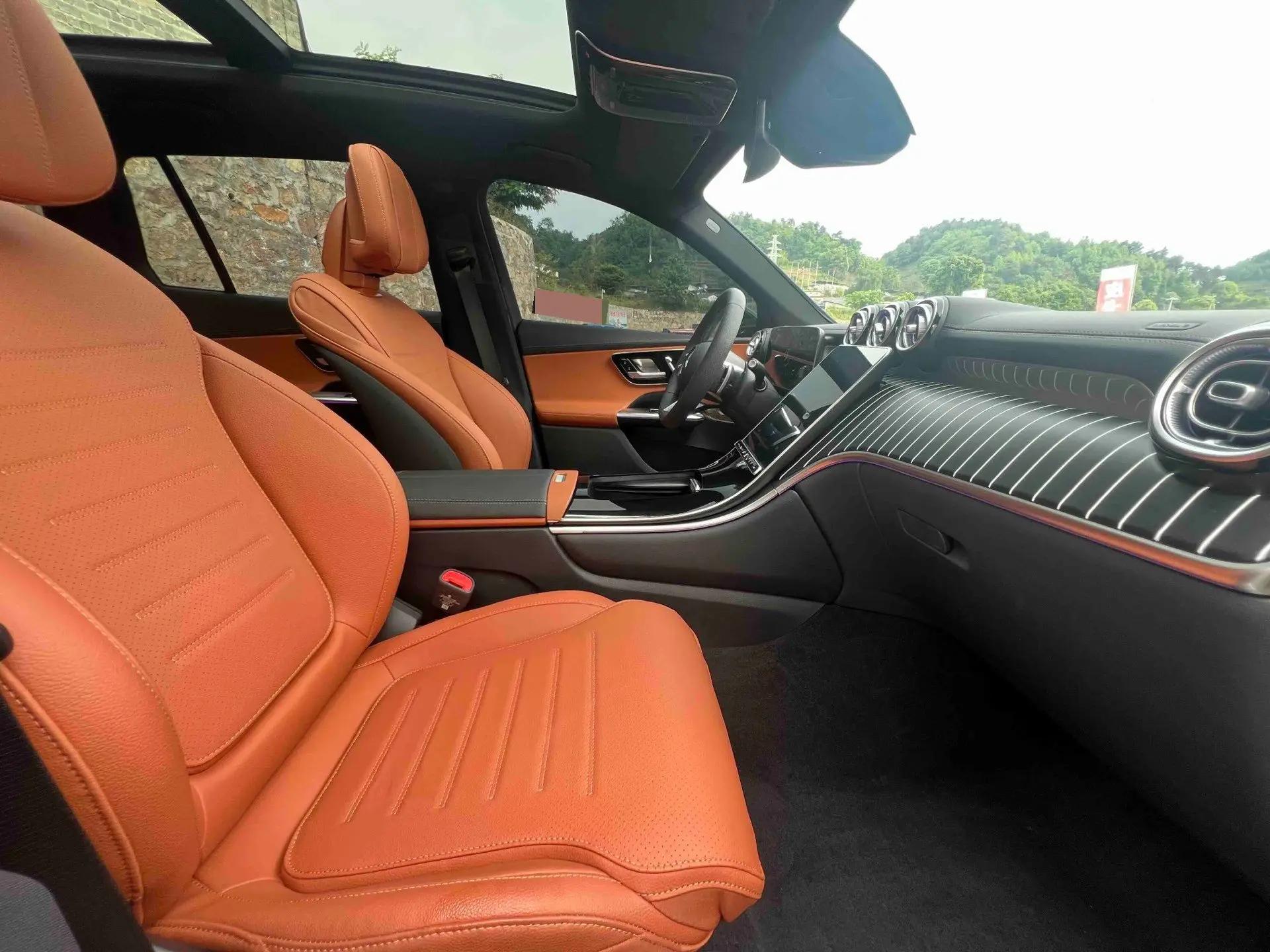 Mercedes Benz 2025 GLC 300 L 4MATIC 48V 2.0T Dynamic 5-seat (Modified) Automatic Gear 4