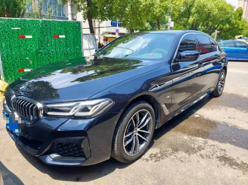 Open image lightbox: BMW 5 Series 2022 Change 525Li M Sports Suit