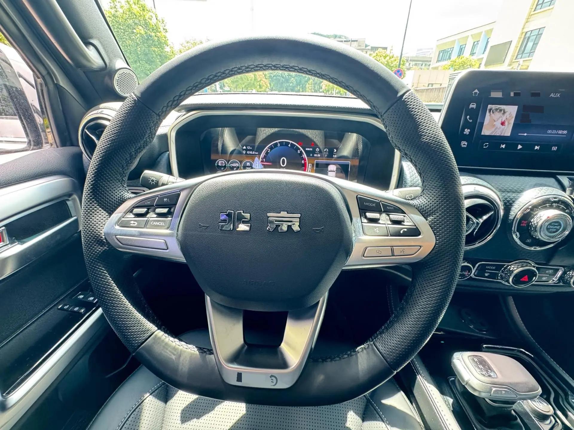 Beijing BJ40 2023 2.0T Automatic Four-wheel Drive Ring Tower Champion Edition 10