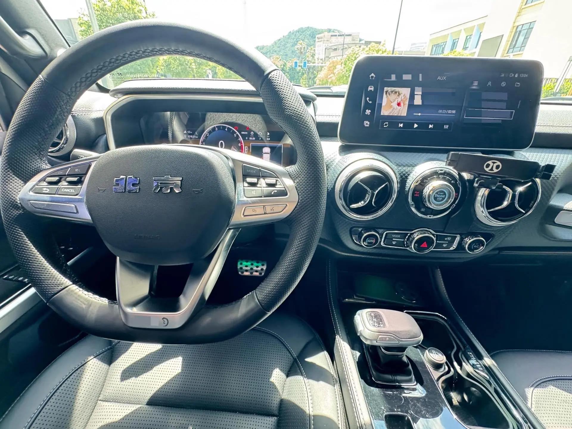 Beijing BJ40 2023 2.0T Automatic Four-wheel Drive Ring Tower Champion Edition 11