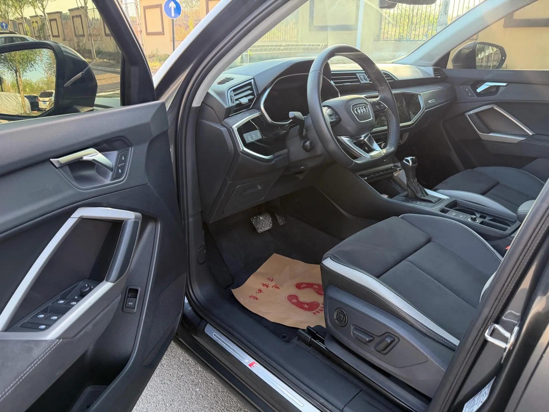 Audi Q3 2022 35 TFSI Fashion Dynamic 10