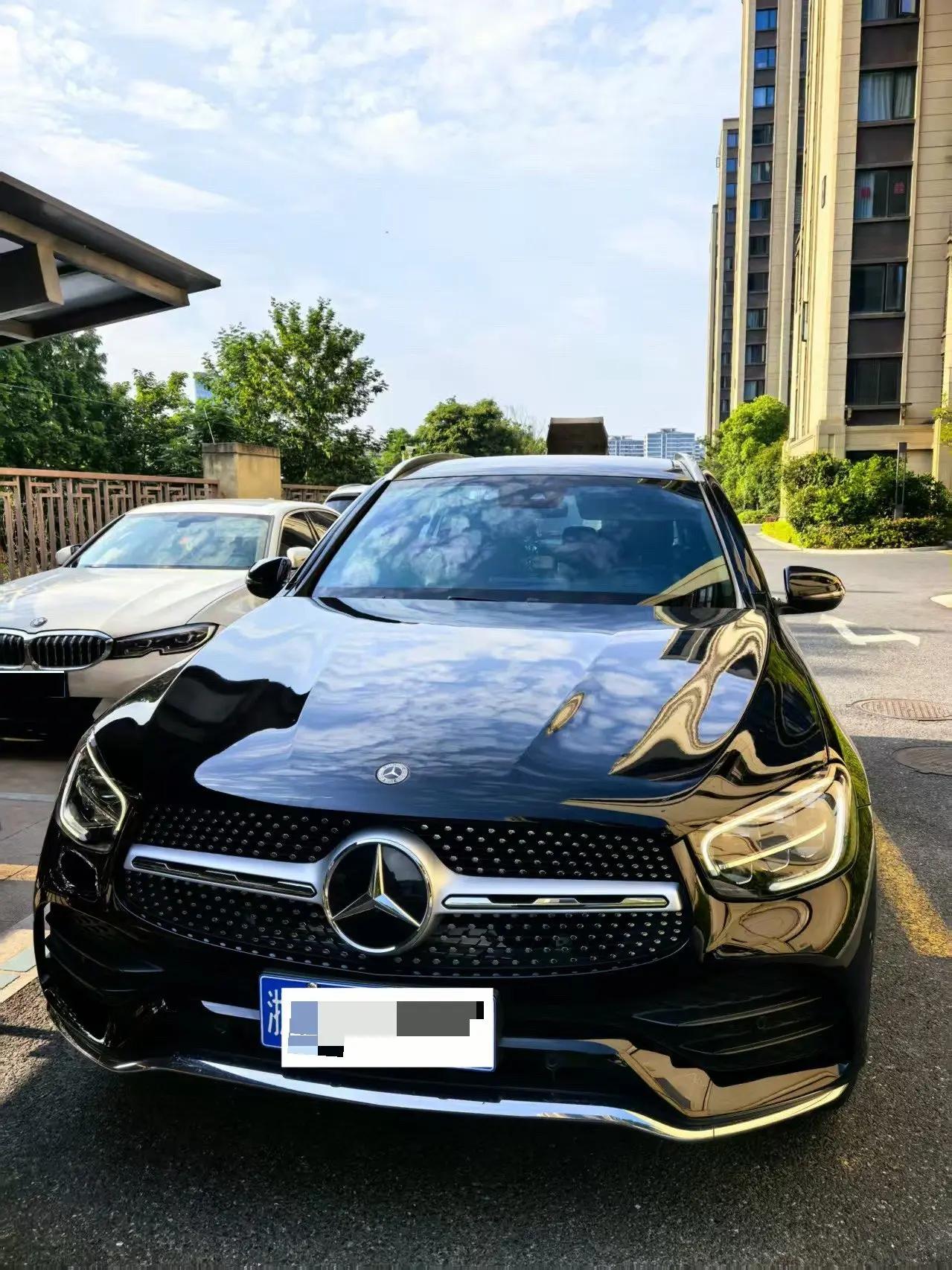Mercedes Benz GLC 2022 to GLC 300 L 4MATIC Dynamic 3