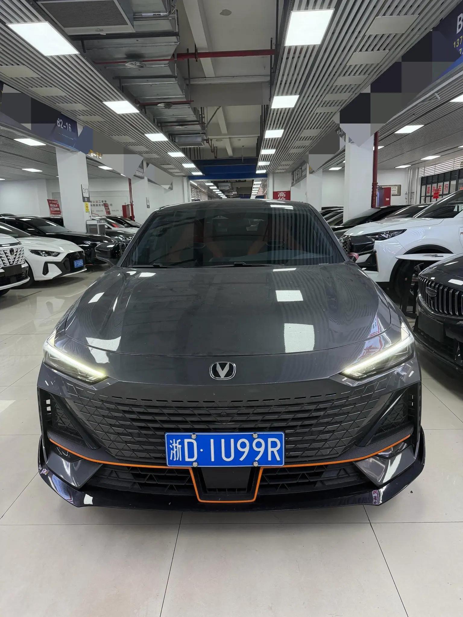 ChangAn 2023 UNI-V 1.5T Sport Edition Automatic 2