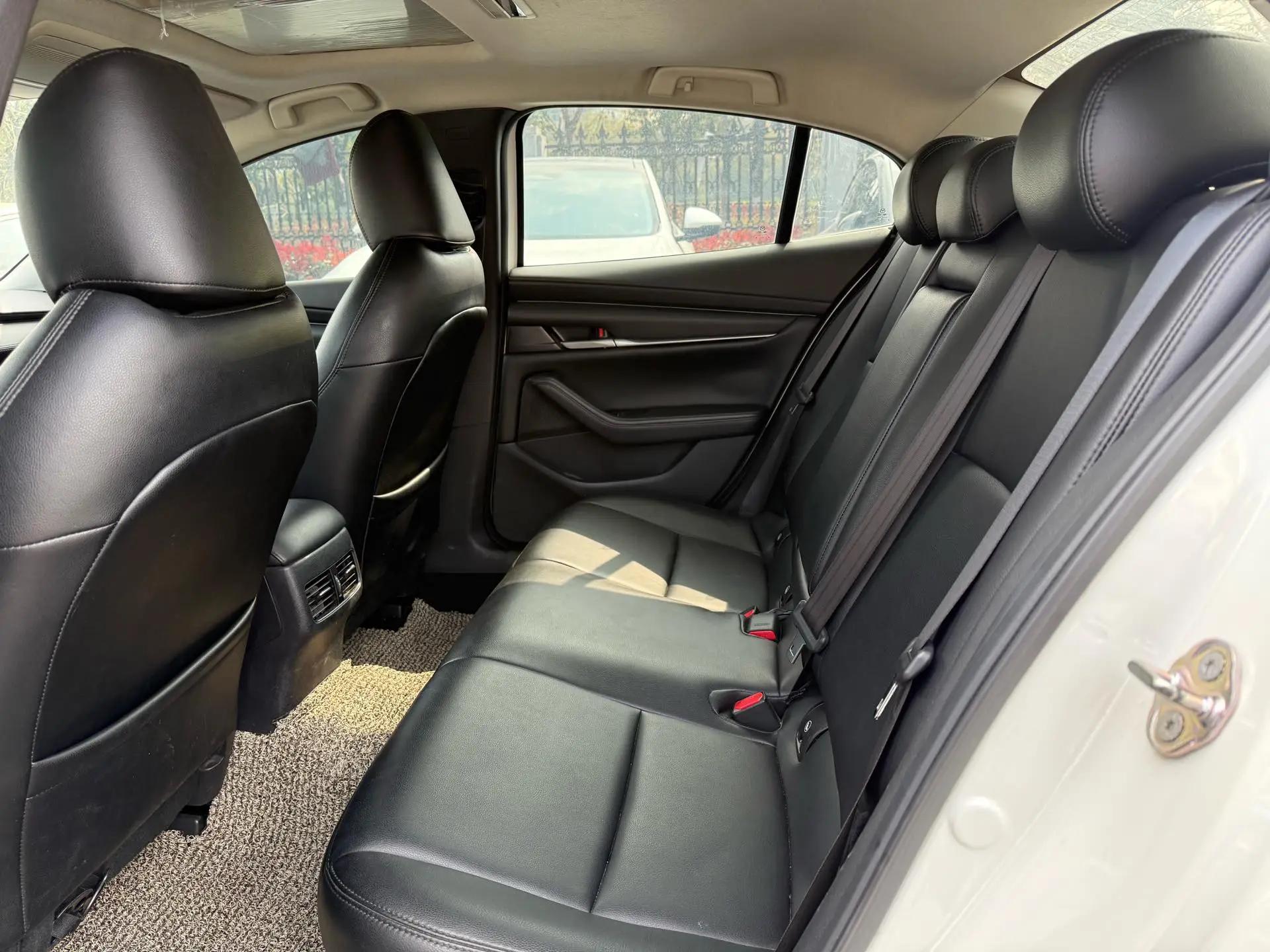Mazda 3 Onksera 2020 1.5L Automatic Quality Edition 6