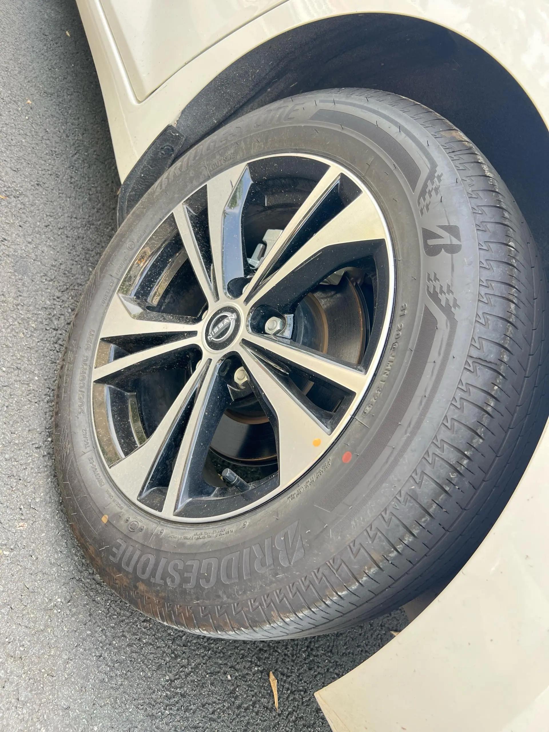 Nissan 2026 Sylphy 1.6 Stepless Intelligent Driving Edition Automatic Transmission 16