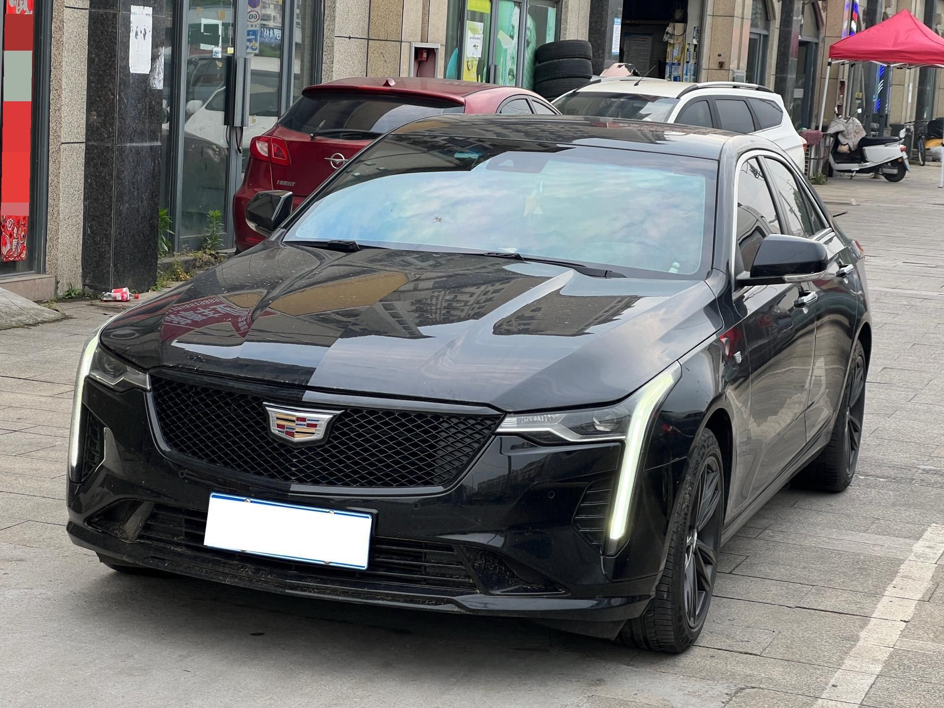 Cadillac CT4 2022 28T Luxury Model
