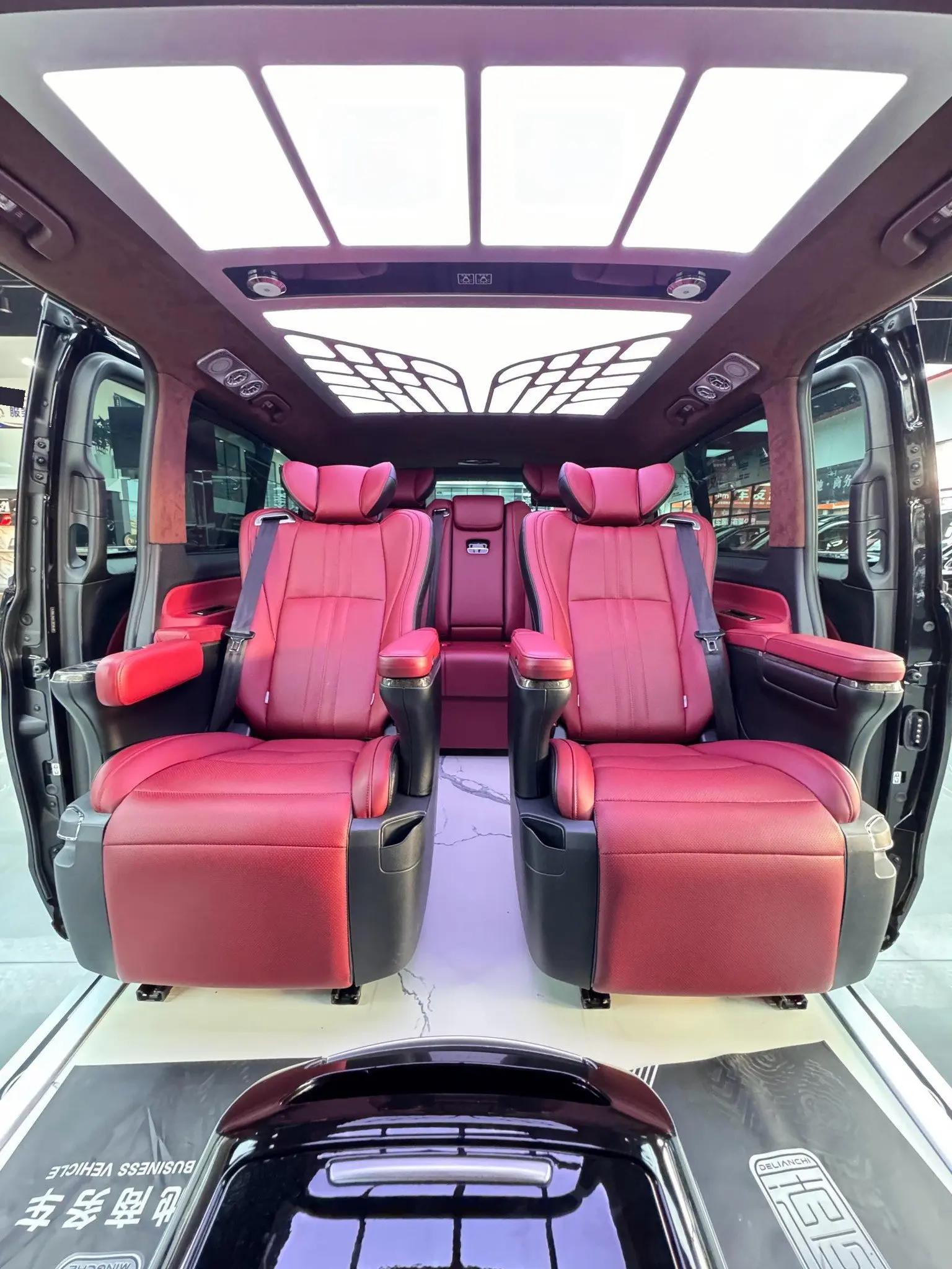 Mercedes Benz 2023 V-Class 2.0T Business Edition 7-Seater Automatic 6