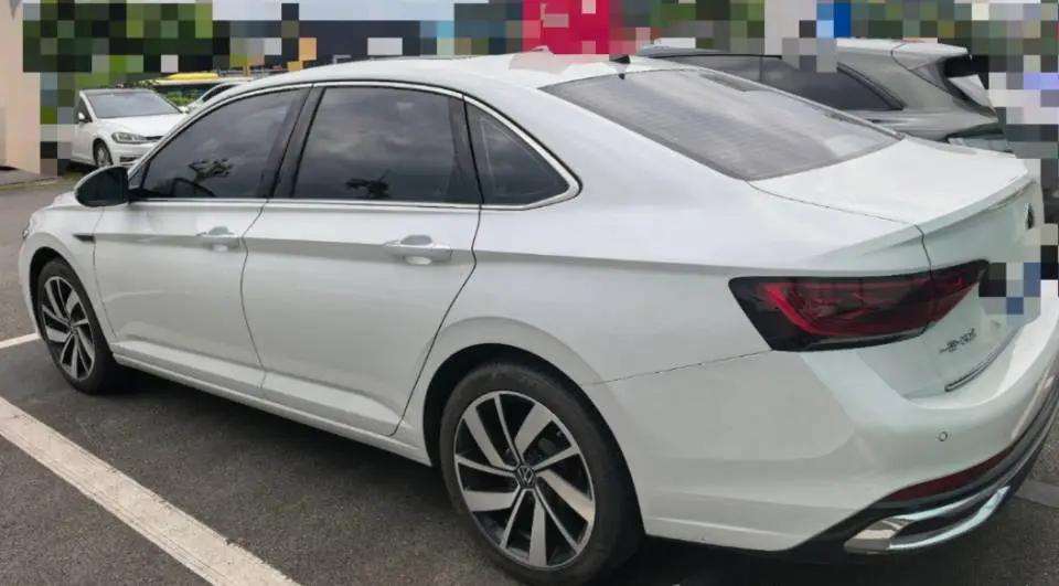 Sagittarius 2023 300TSI DSG Excellence Edition 3