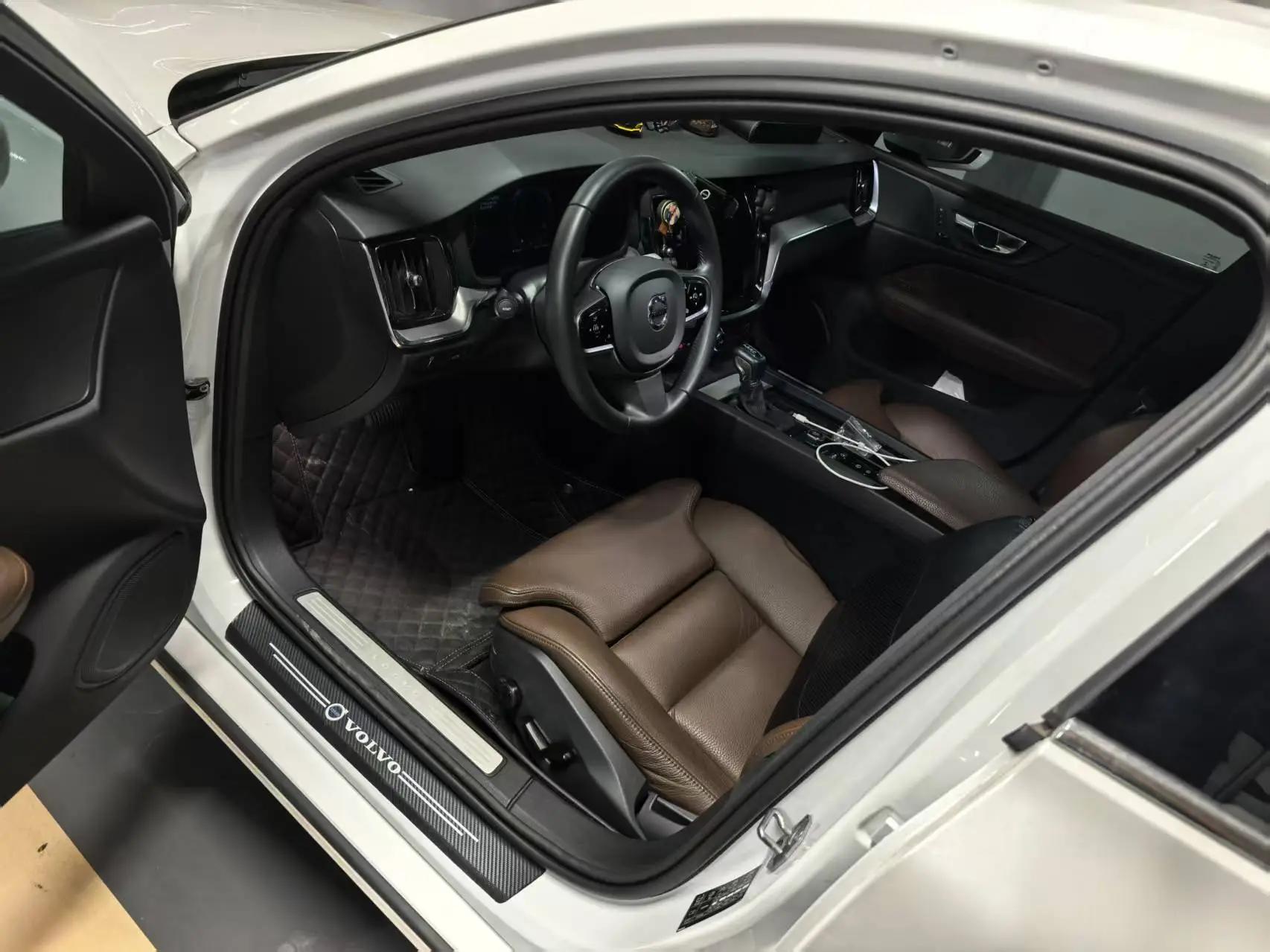 Volvo S60 2020 T4 Zhiyuan Deluxe Edition 7