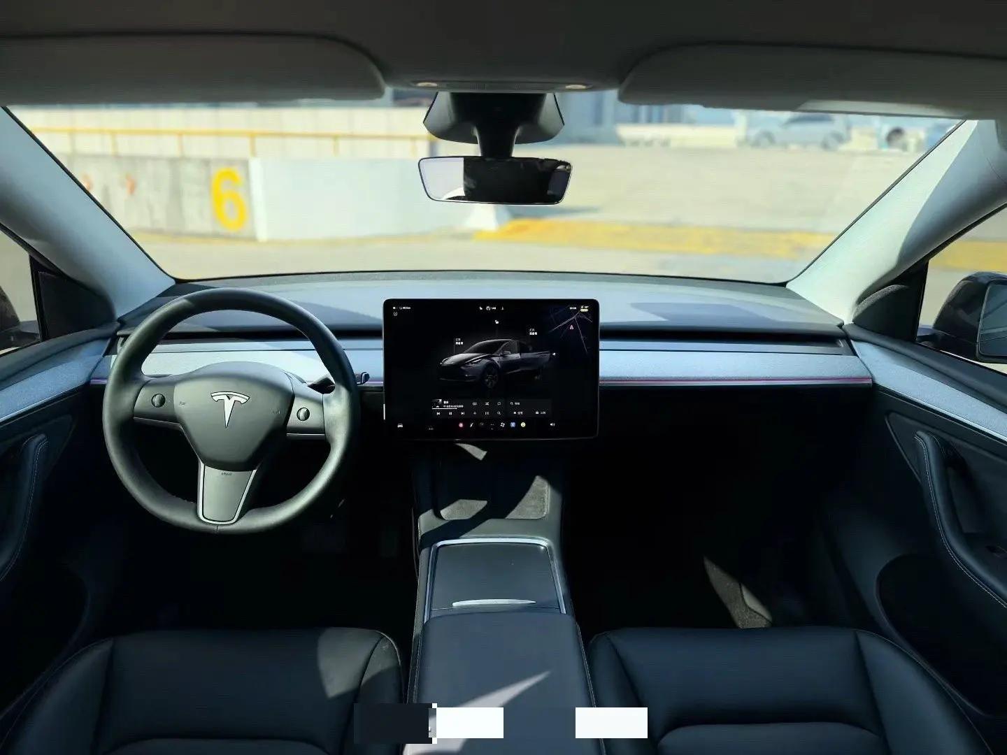 Model Y 2024 long-range all-wheel drive 4