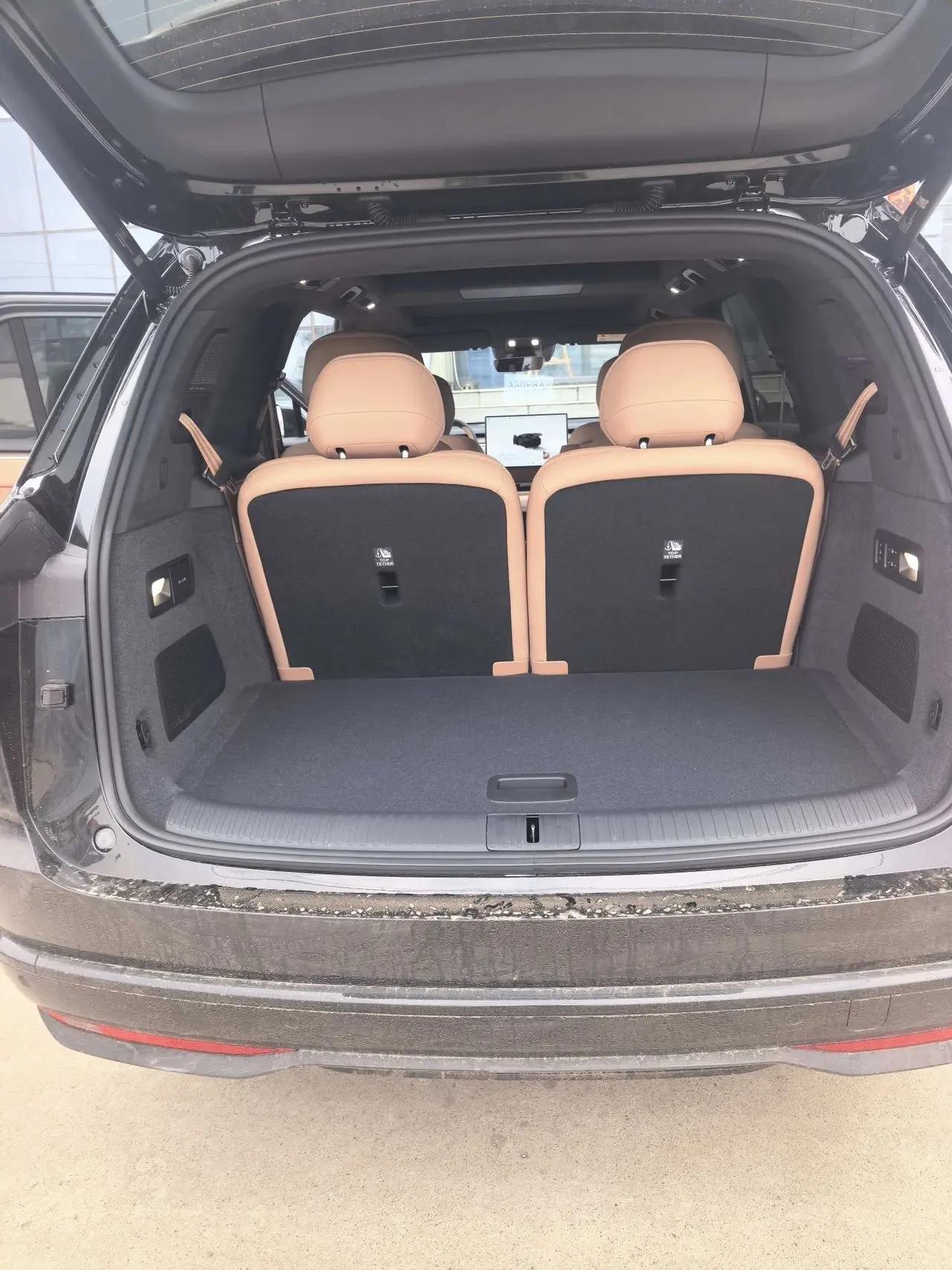 ONVO 2026 L90 Ultra six-seat automatic gear 5