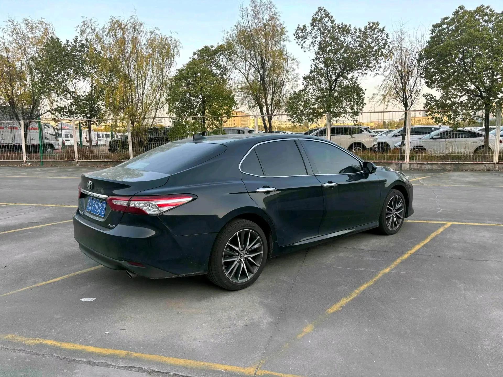 Camry 2021 2.5G Deluxe Edition 4