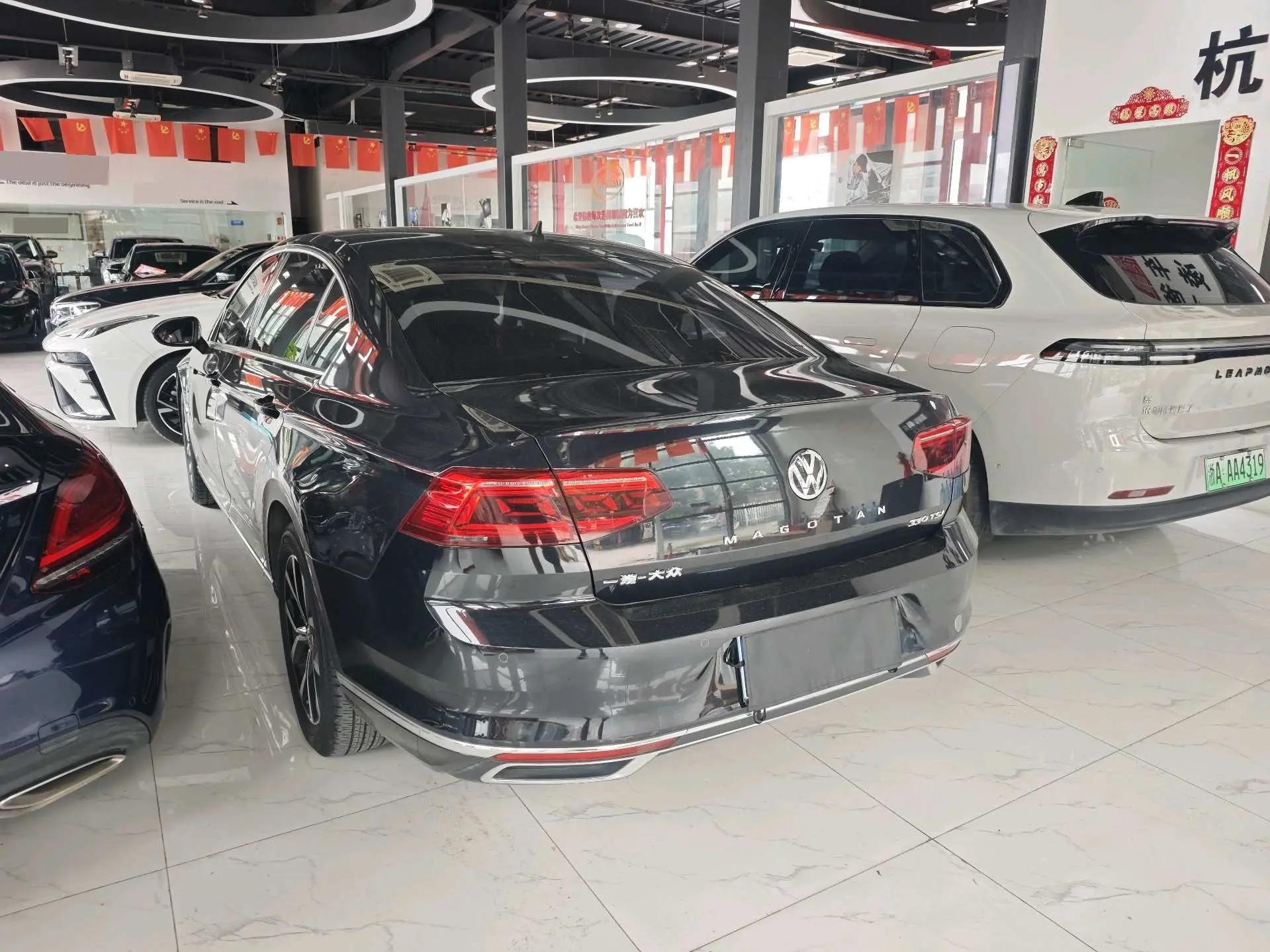 Magotan 2020 330TSI DSG Leading Model 3