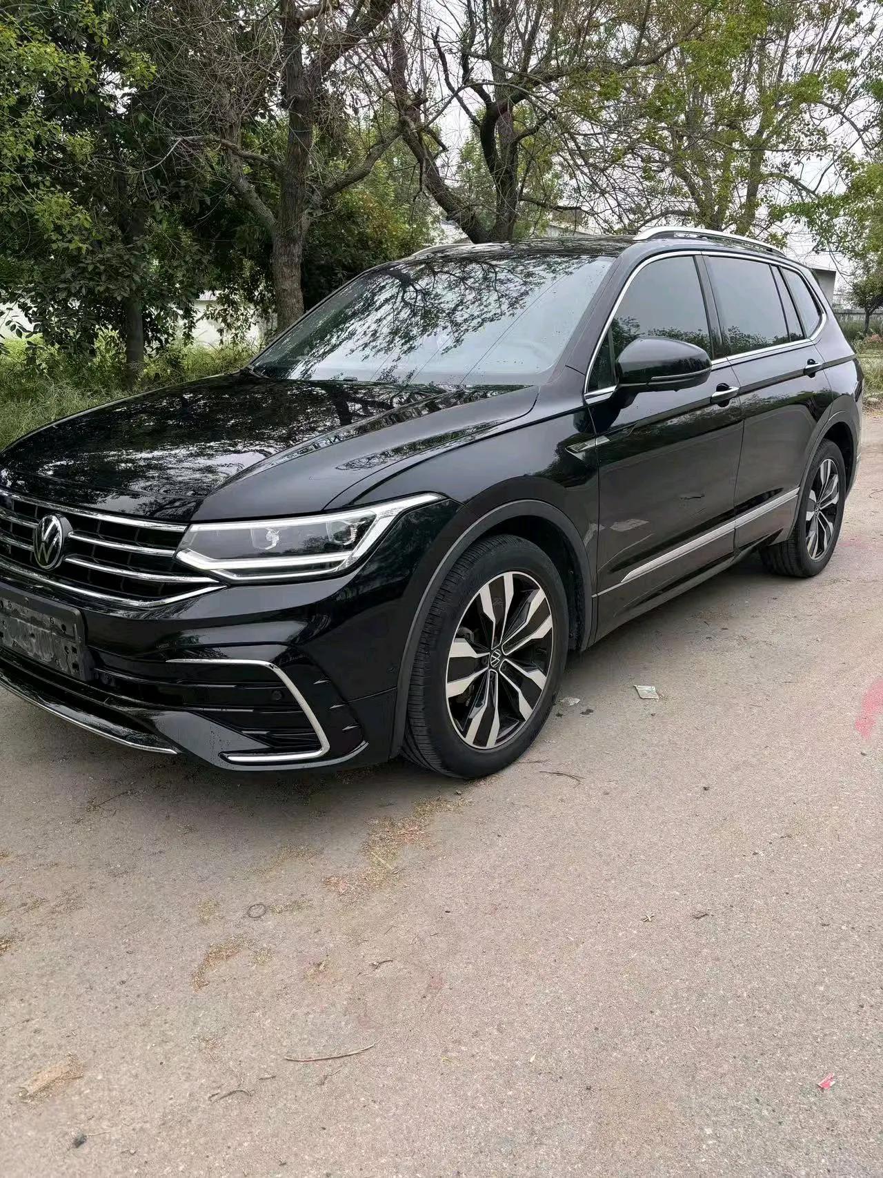 Tiguan L 2022 330TSI Automatic Two-Drive R-Line Enjoy Edition