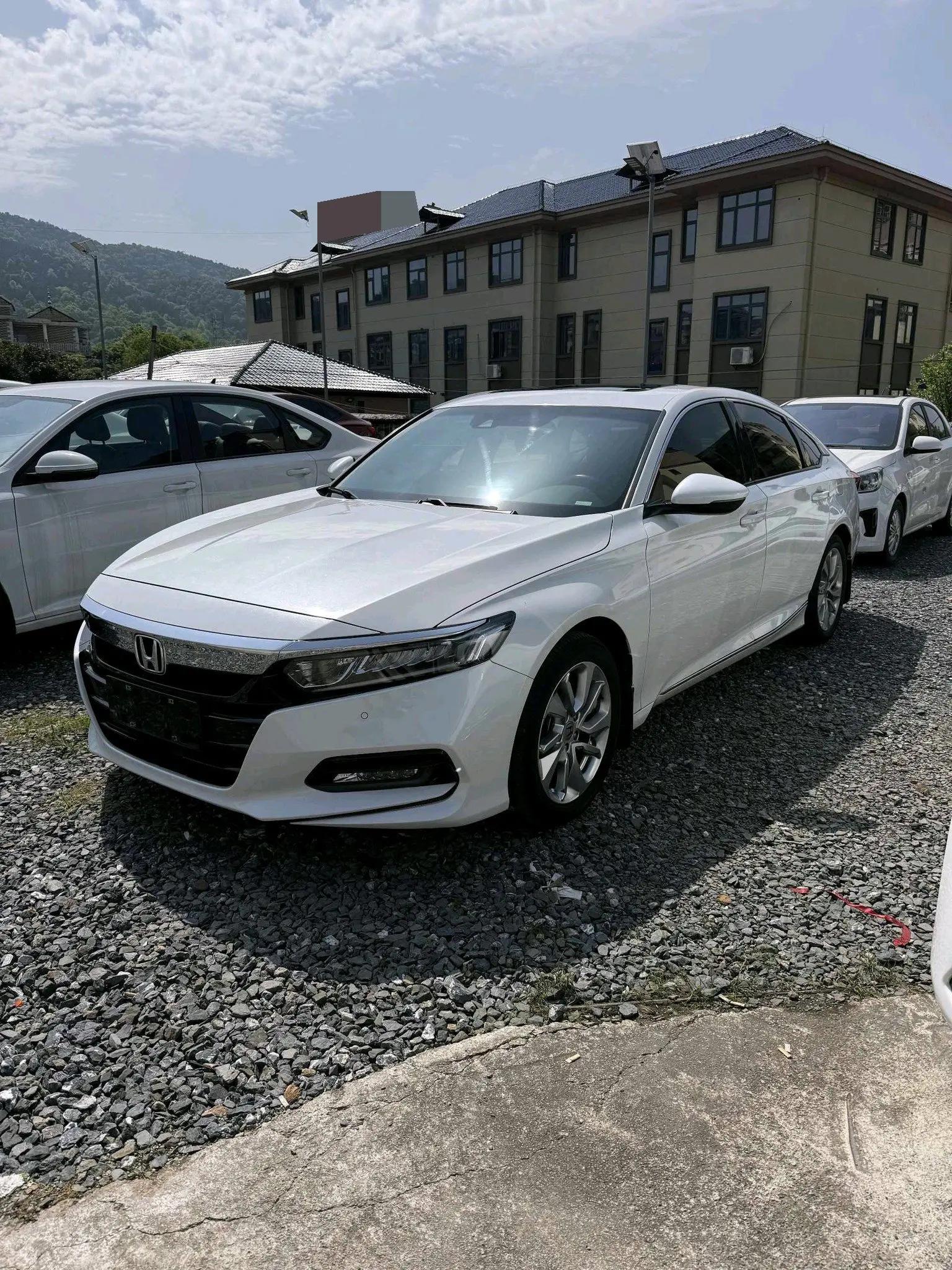 Accord 2018 260TURBO Deluxe Edition National V