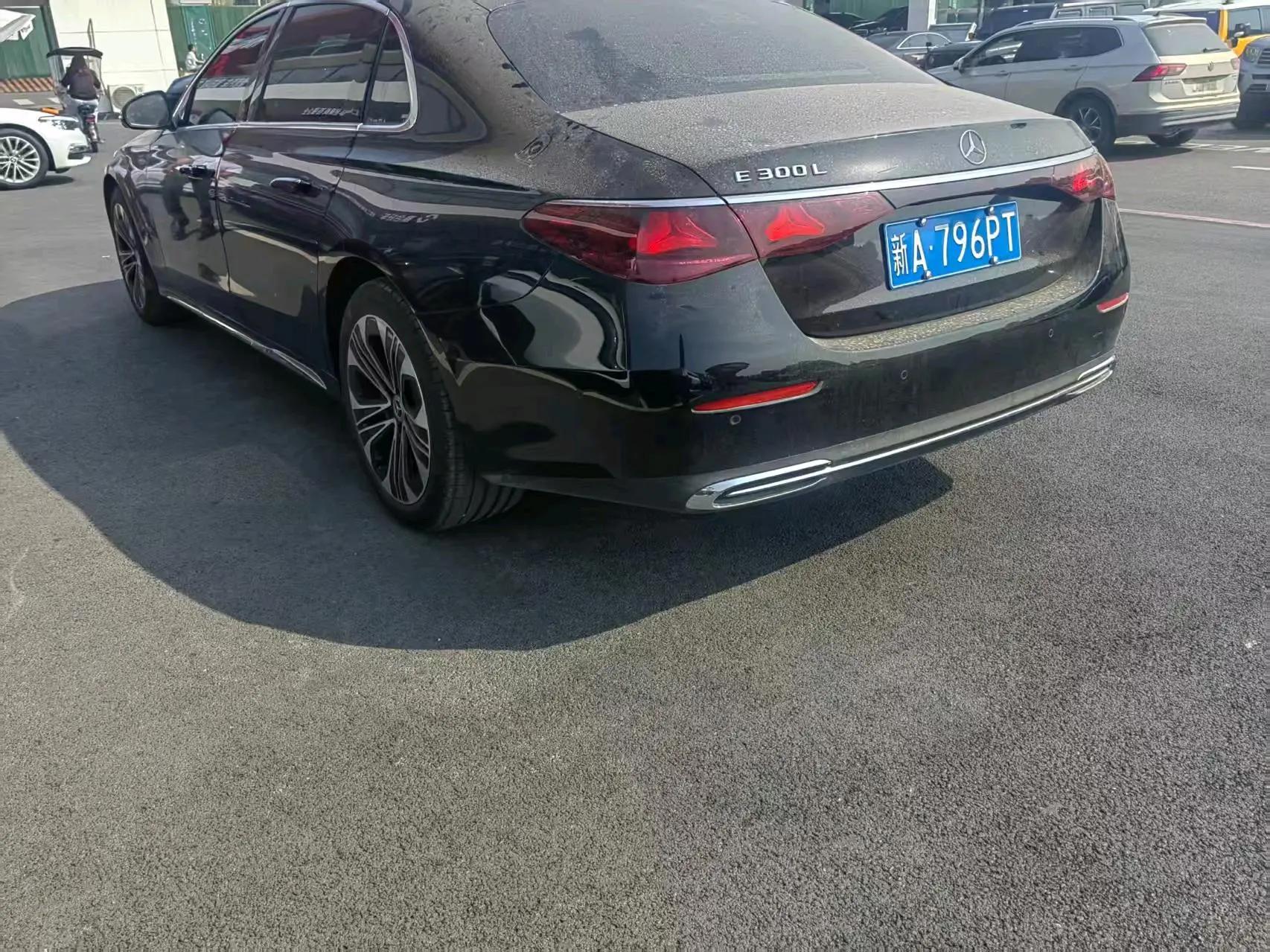 Mercedes Benz E Class 2026 E 300 L 48V 2.0T Luxury Automatic Gear 6