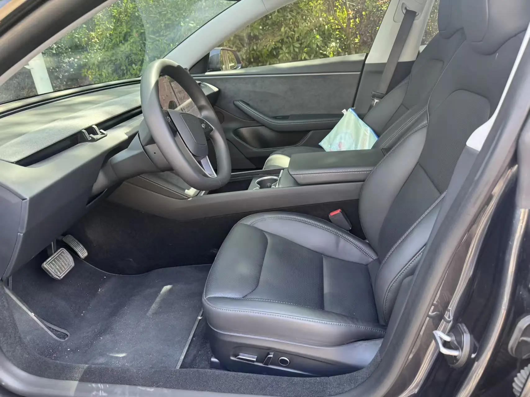 特斯拉 2025款 Model 3 长续航全轮驱动版 自动挡 2