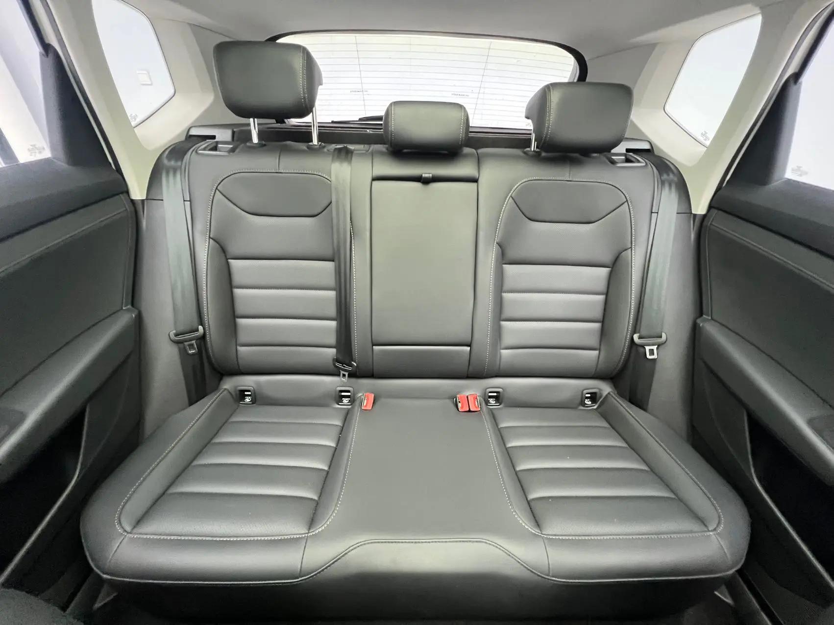 Tuyue 2022 280TSI Two-Drive Deluxe Edition 12