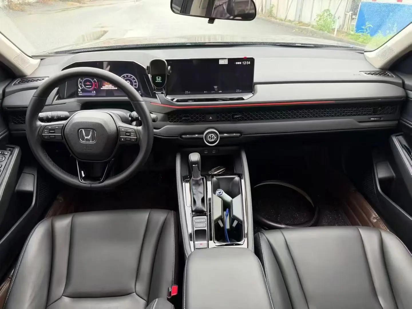 Honda 2023 11th Generation Accord 1.5T CVT 260TURBO Luxury Edition Automatic 5