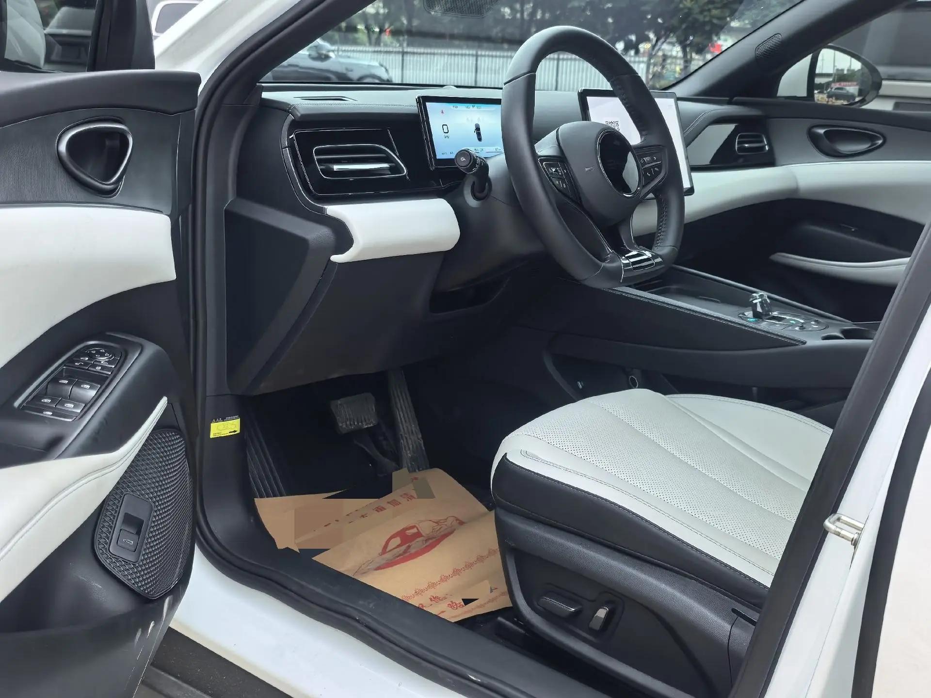 Seal 06 DM-i 2024 DM-i 80KM Honorable Model 9