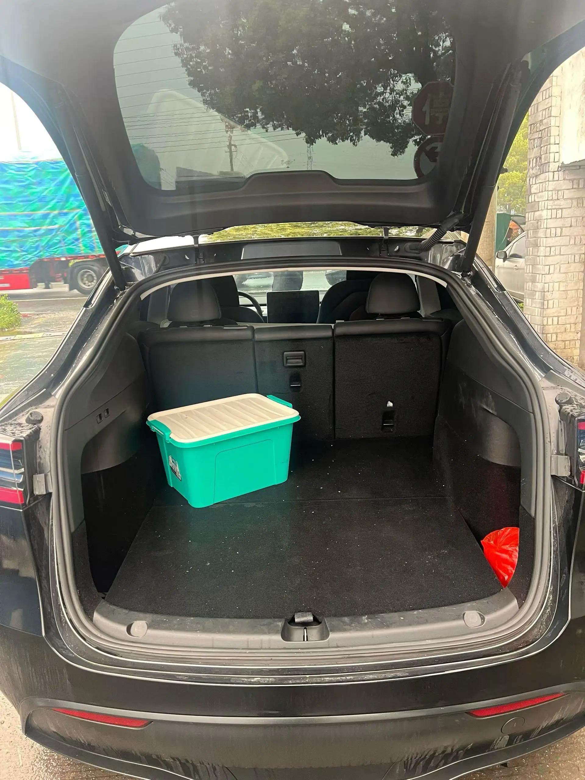 Model Y 2023 rear-wheel drive version 6