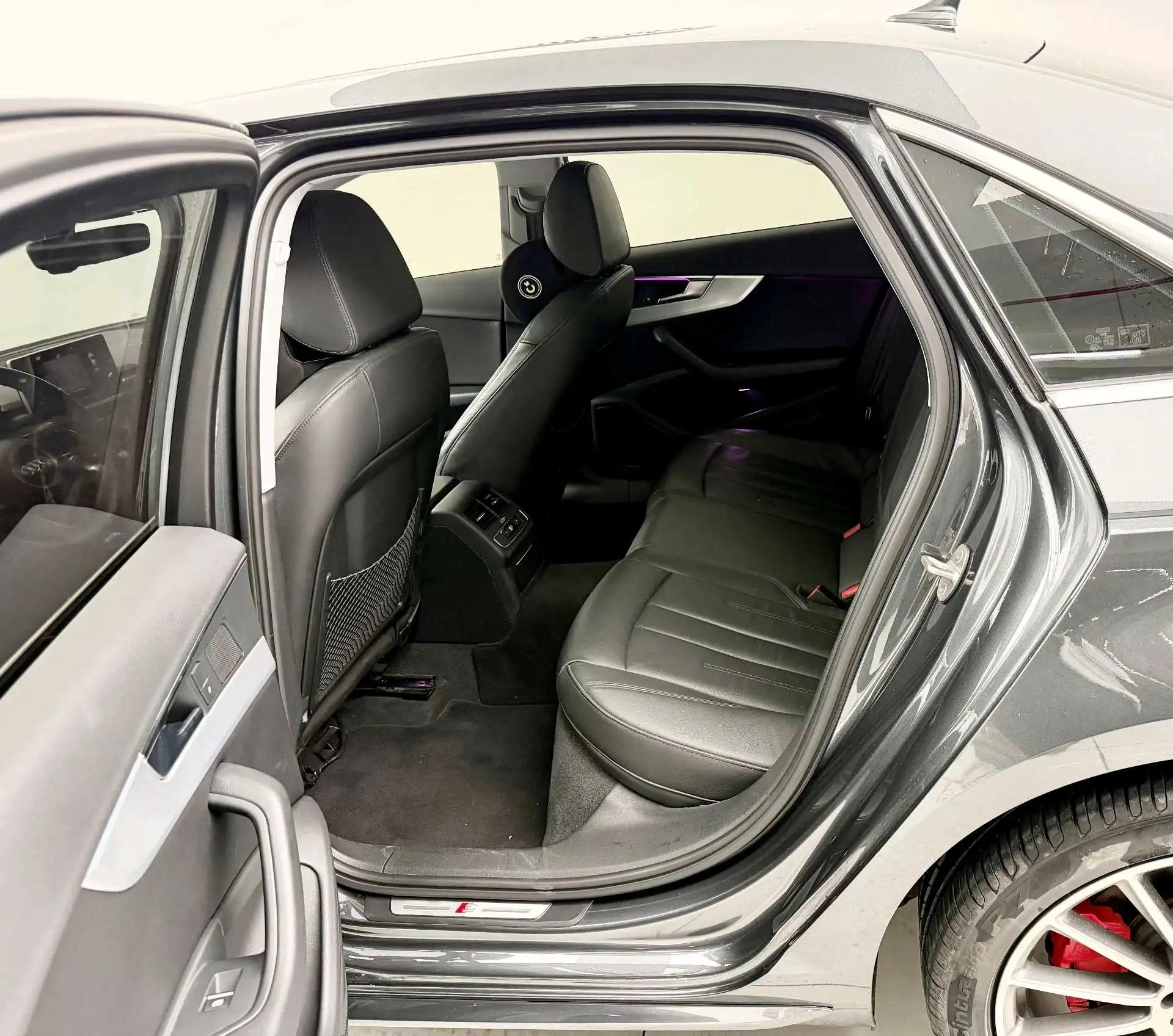 Audi A4L 2019 40 TFSI Fashion VI 2