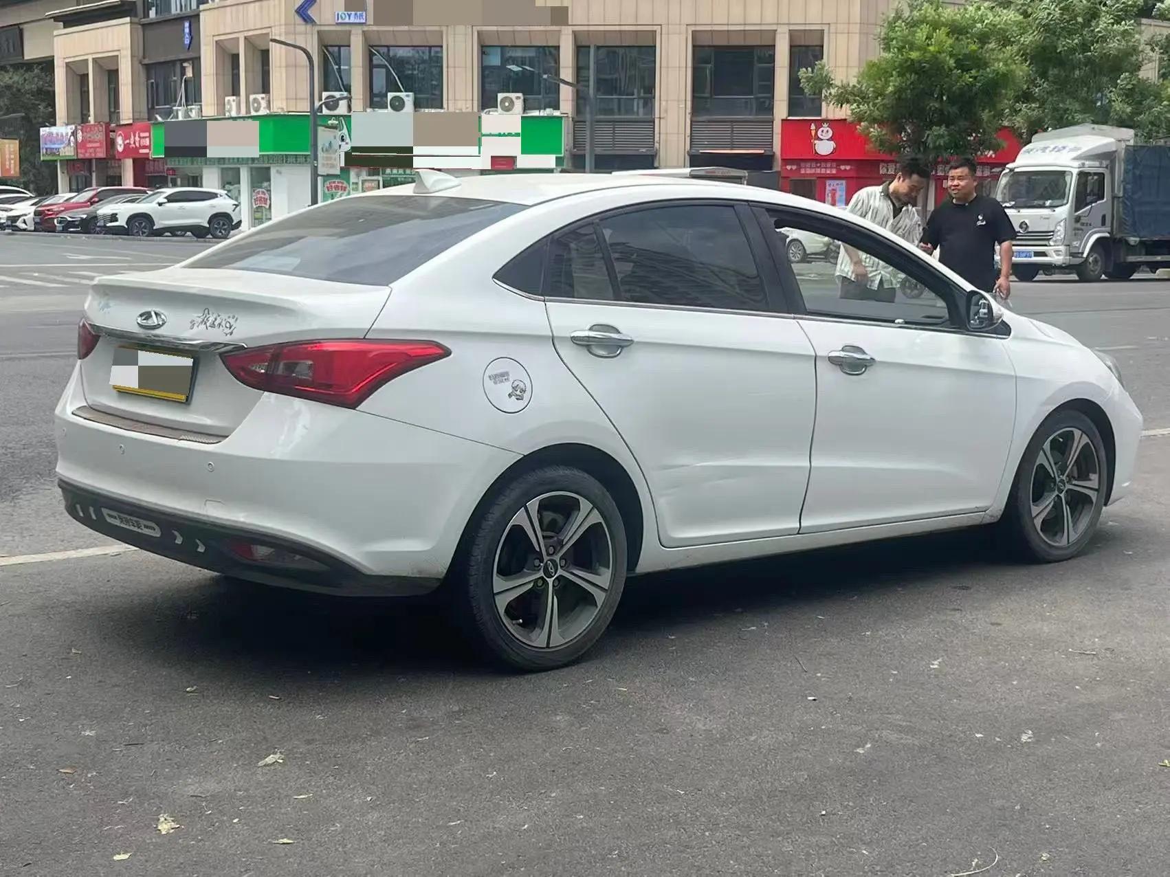 Erez 5 2019 PRO 1.5L CVT Free Edition Country VI 4