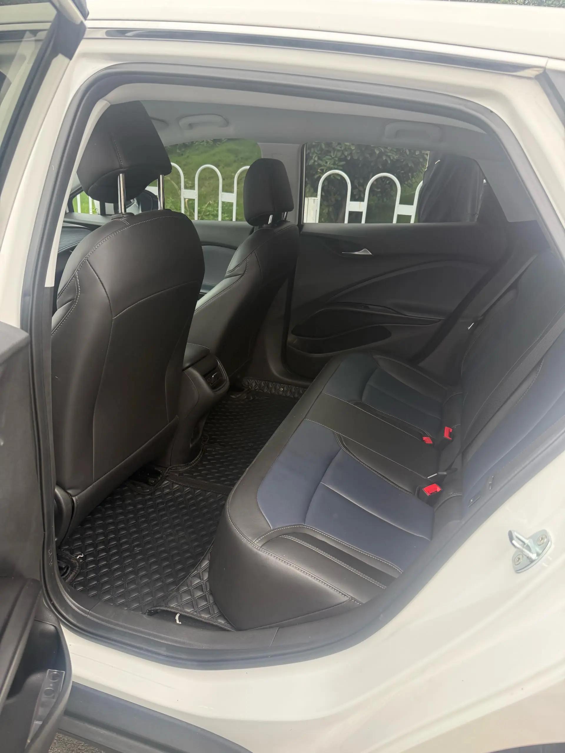 Buick 2023 VELITE 6 430km Comfort Edition Automatic 3
