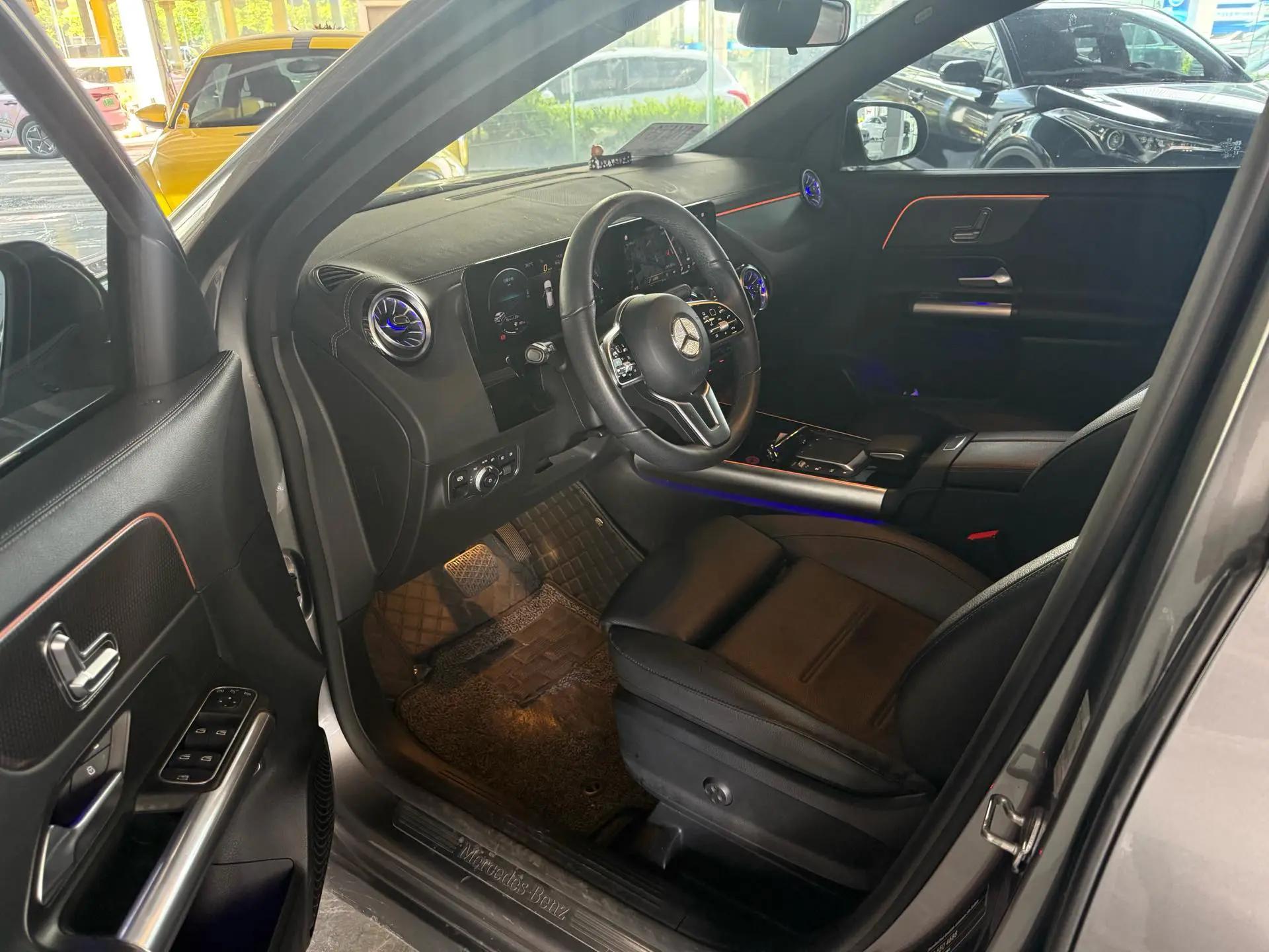 Mercedes Benz GLA 2020 model GLA 200 2