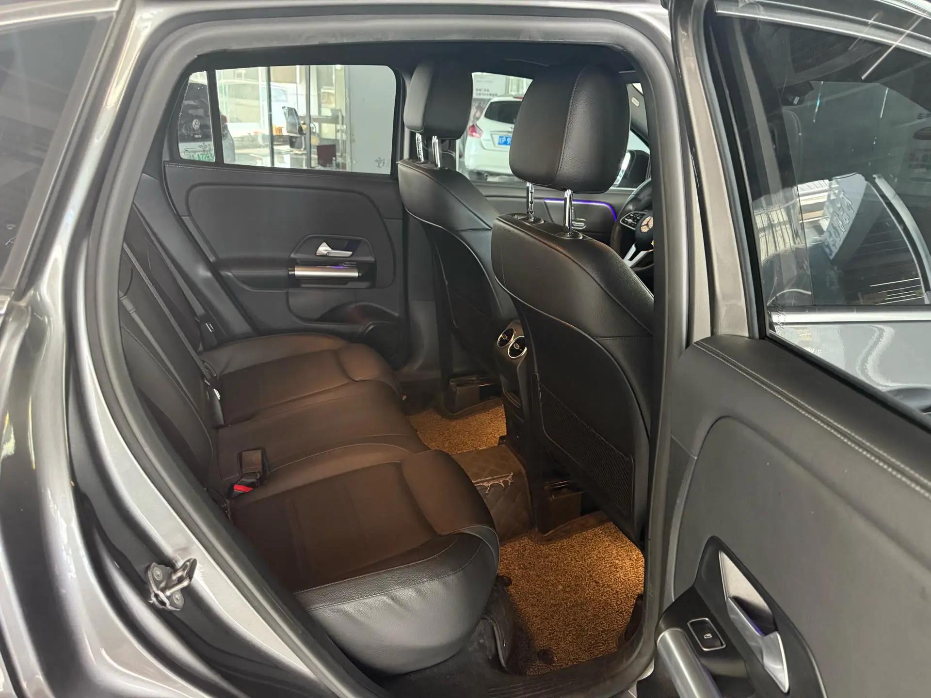 Mercedes Benz GLA 2020 model GLA 200 4
