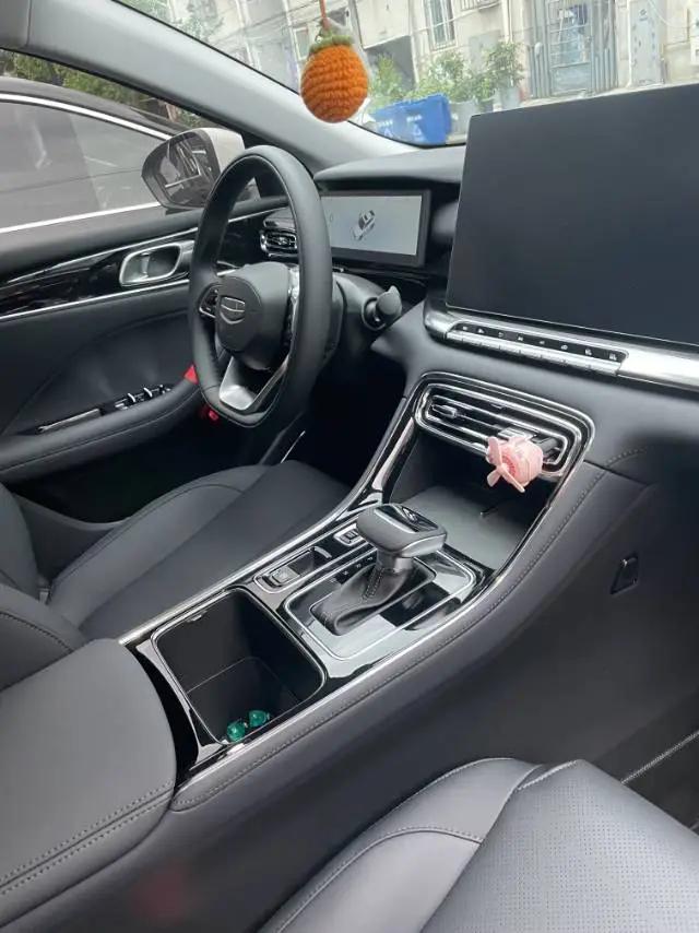 Geely 2026 Emgrand-Sanxiang 1.5 Stepless Noble Automatic Transmission 4