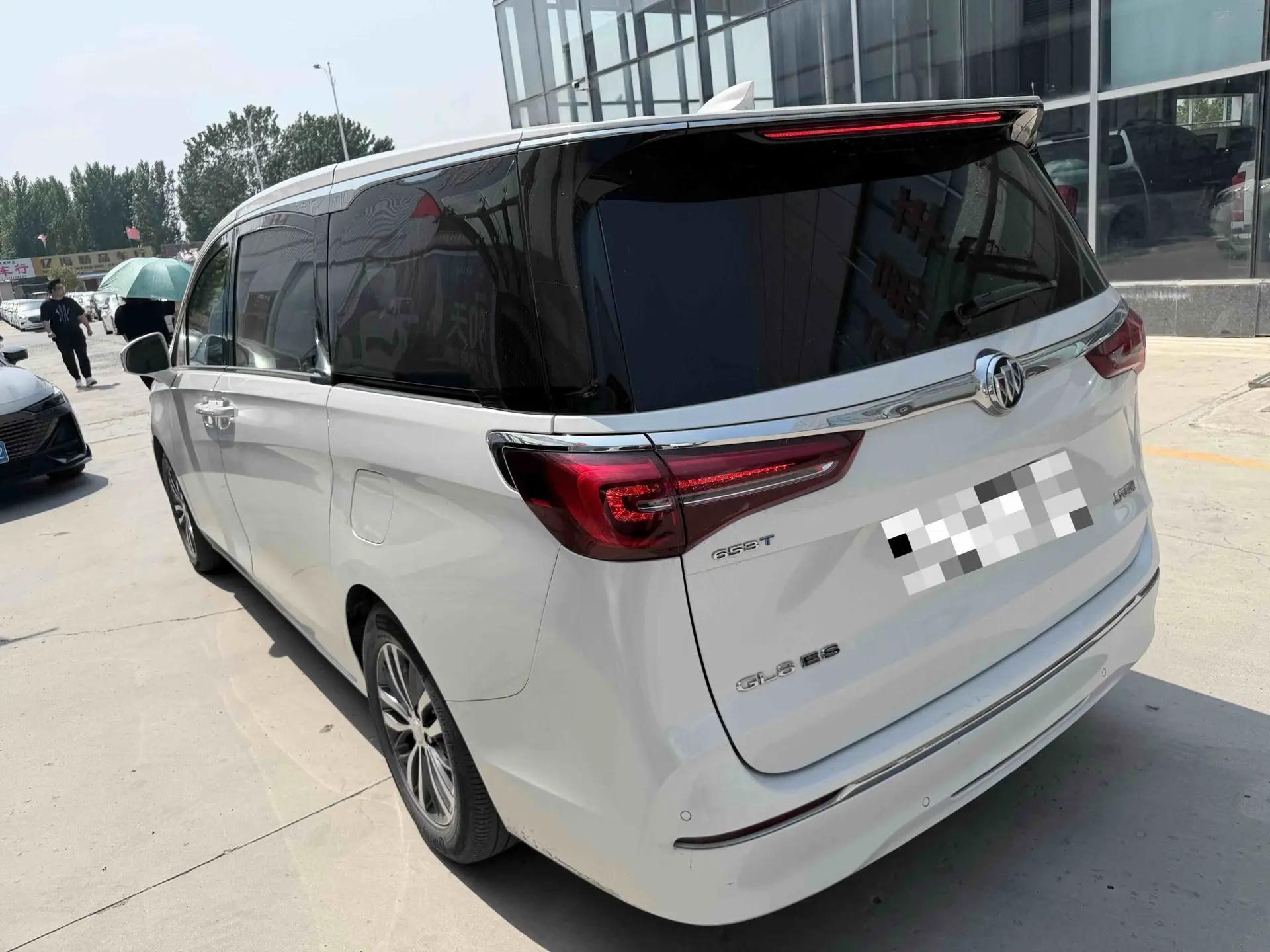 Buick GL8 2022 ES Lu Zun 653T Comfort 2