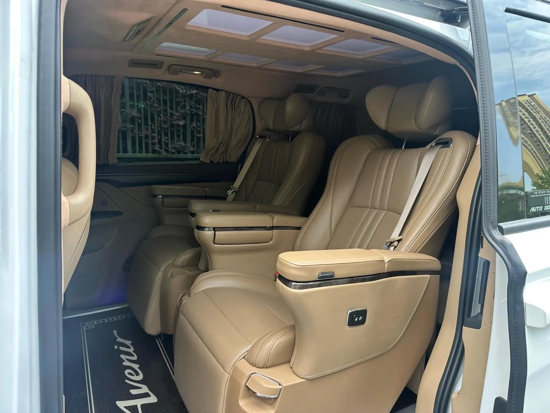 Buick GL8 2021 ES Land Business 653T Prestige Model 4