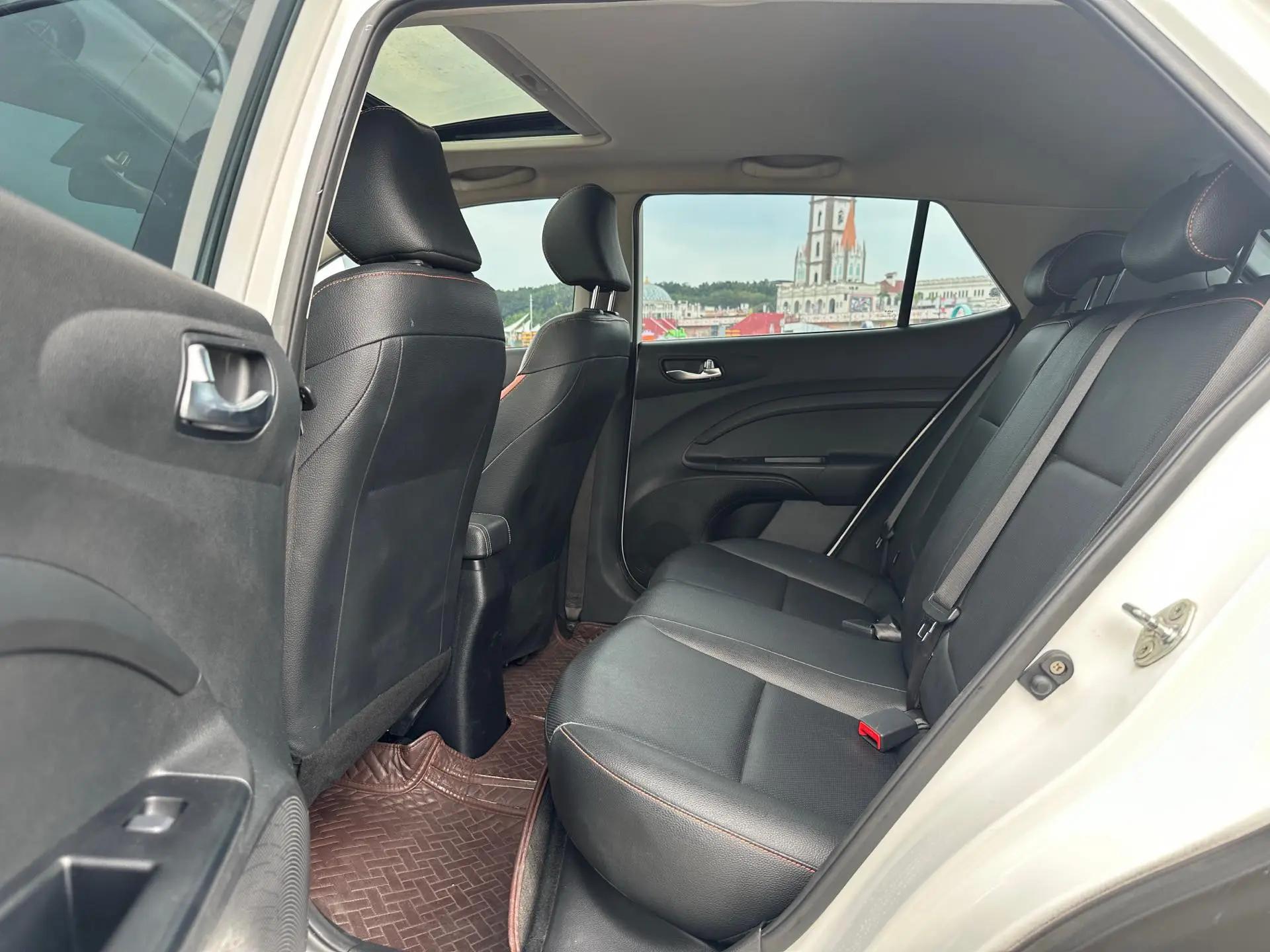 Yi run 2021 1.4L CVT fun skylight 14