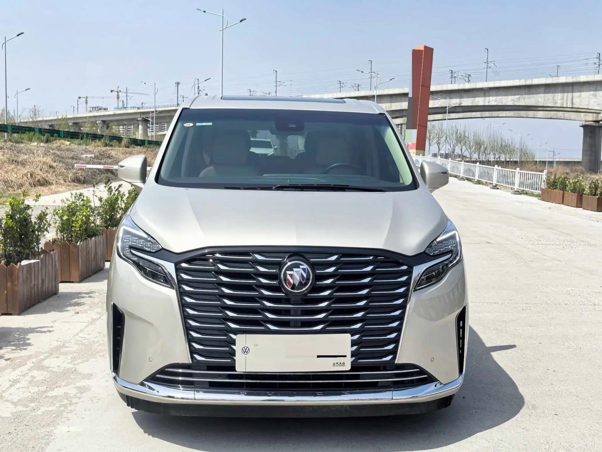 Buick GL8 2023 ES Lu Zun 653T Premium 2
