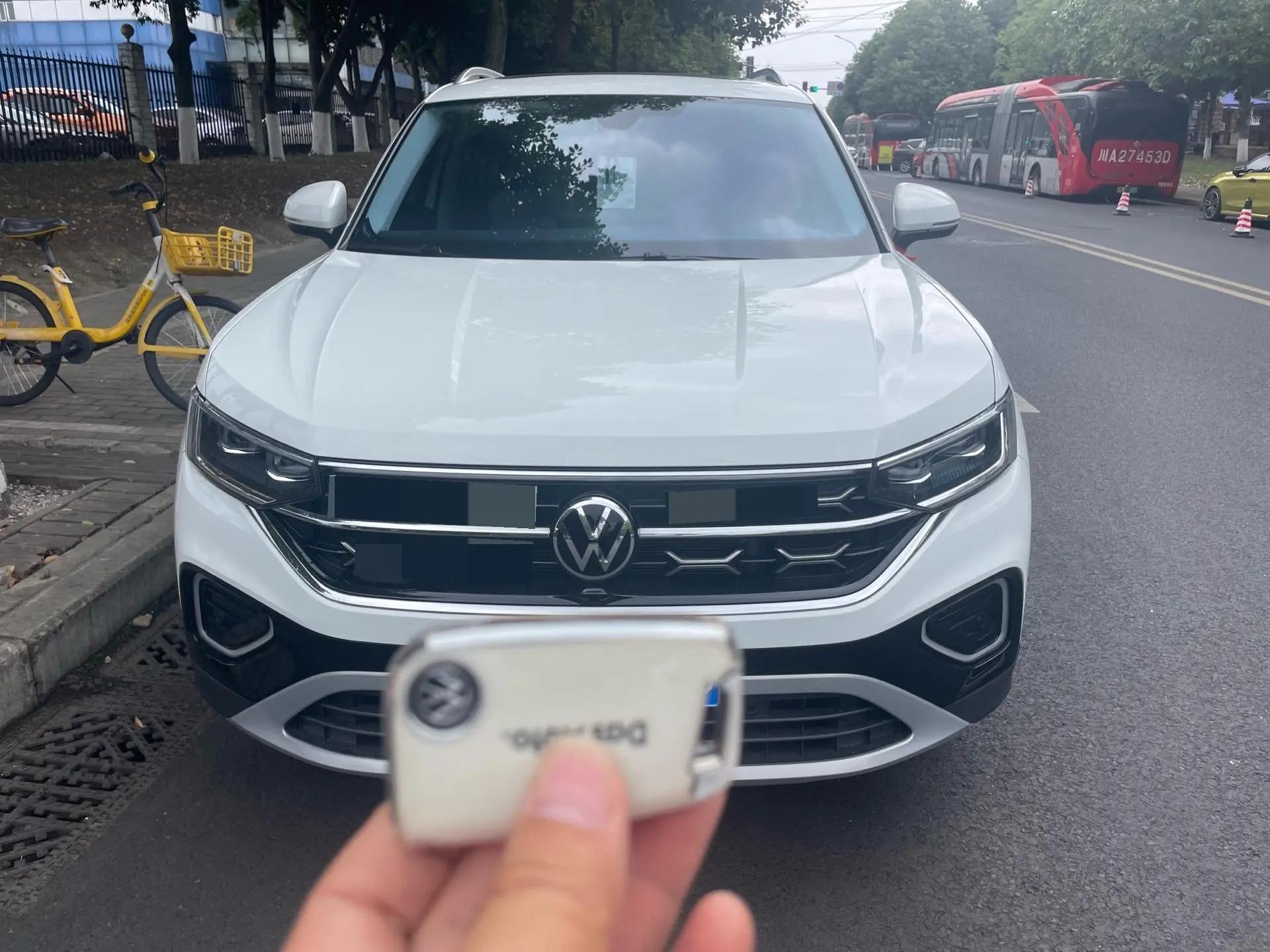 Volkswagen 2024 Tharu 1.5TSI 300TSI Front-Wheel Drive Luxury Plus Advanced Edition Automatic 2