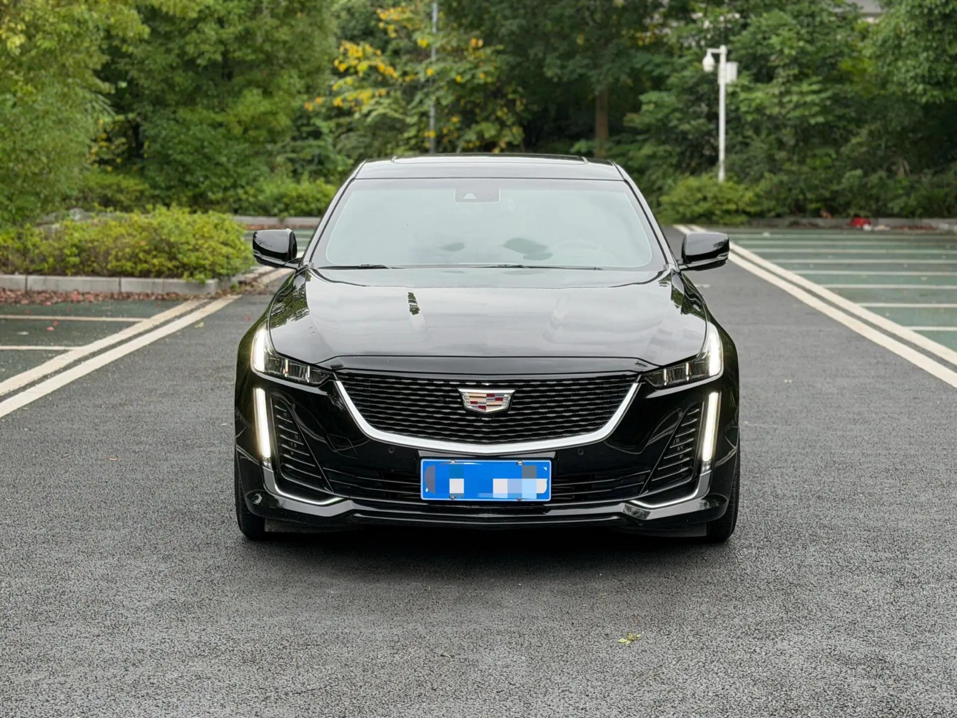 Cadillac CT5 2023 28T Luxury (Standard Edition) 2