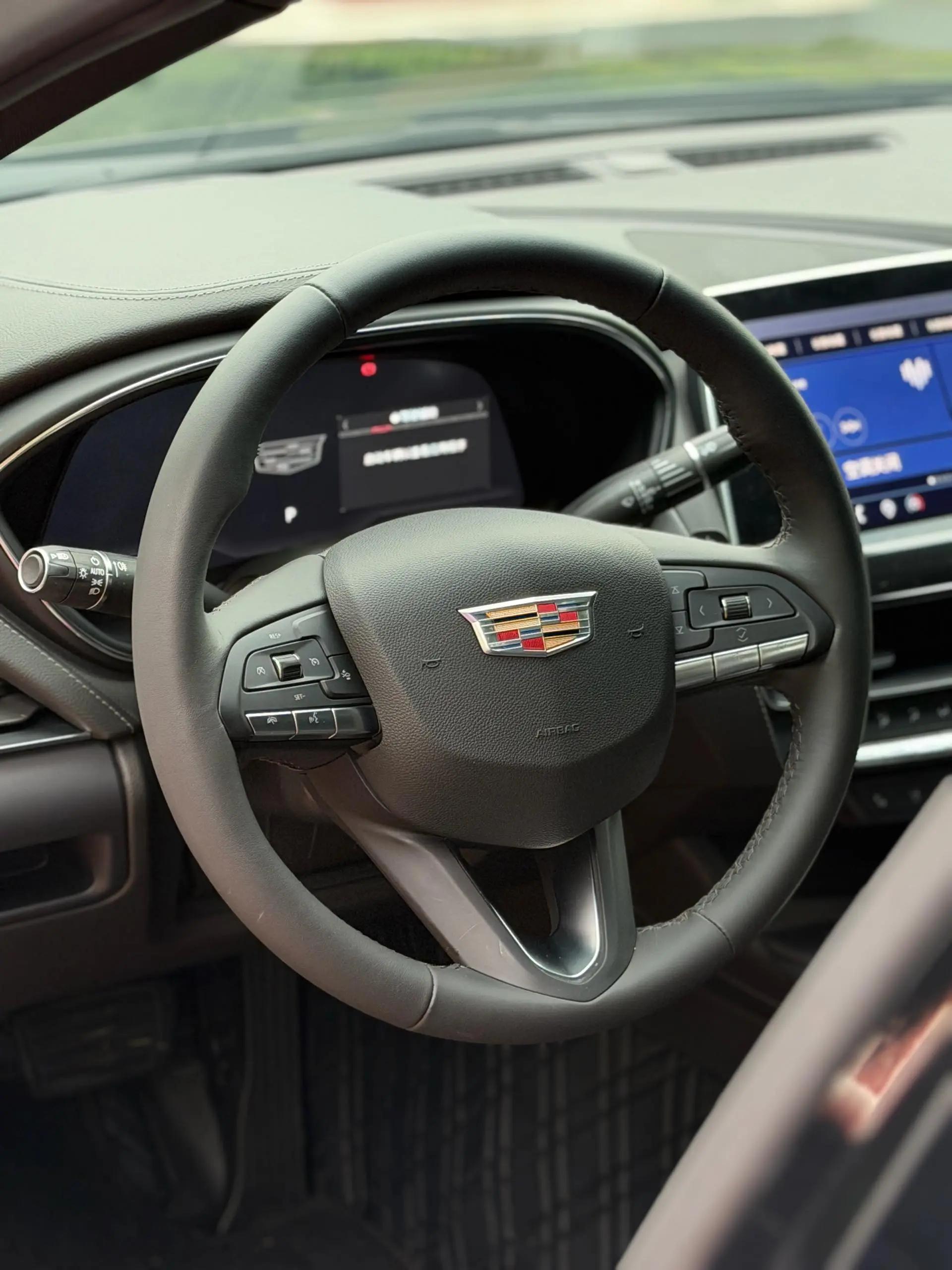 Cadillac CT5 2023 28T Luxury (Standard Edition) 8
