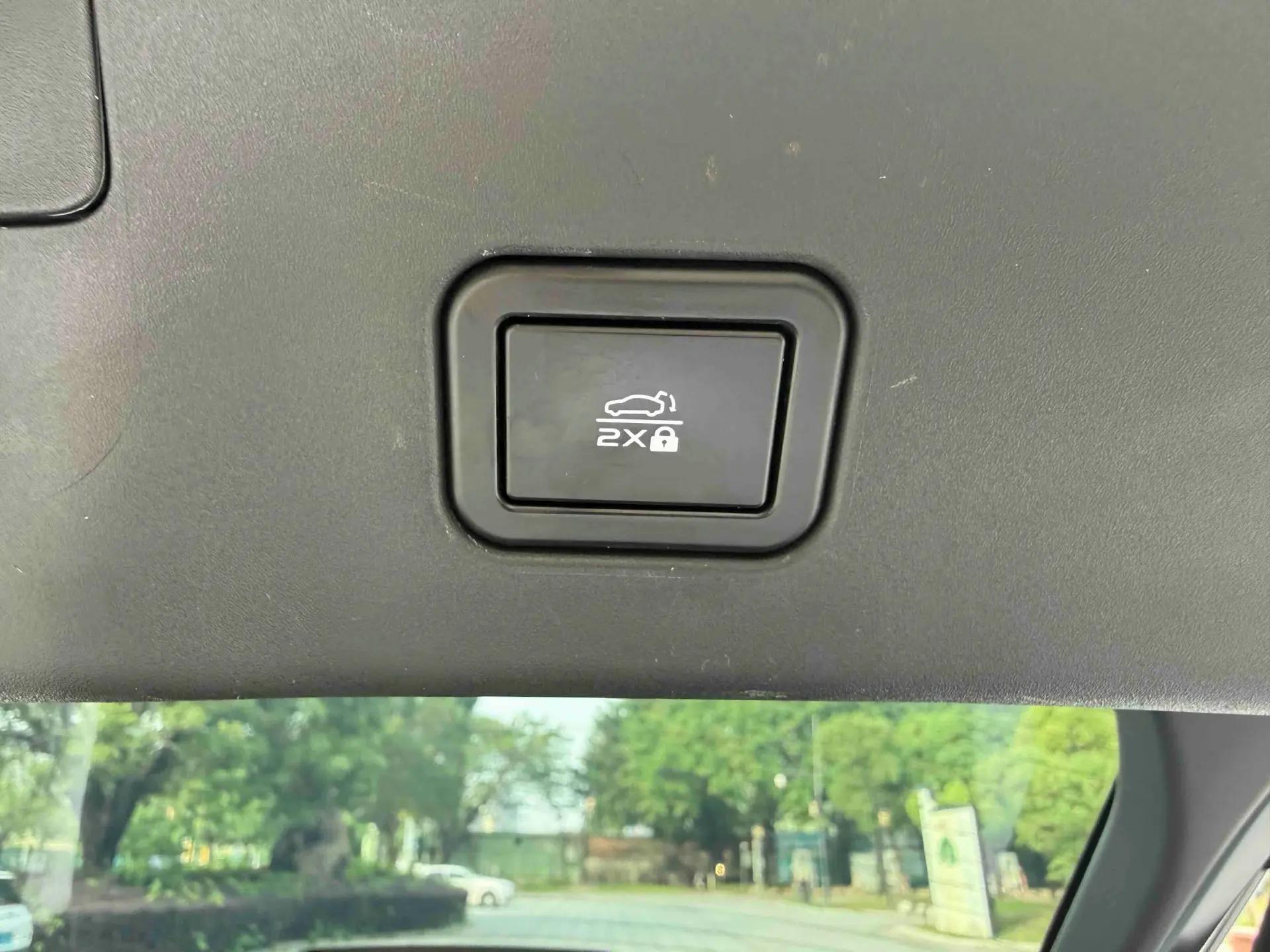 ChangAn UNI-V 2022 1.5T Smart Pilot 14
