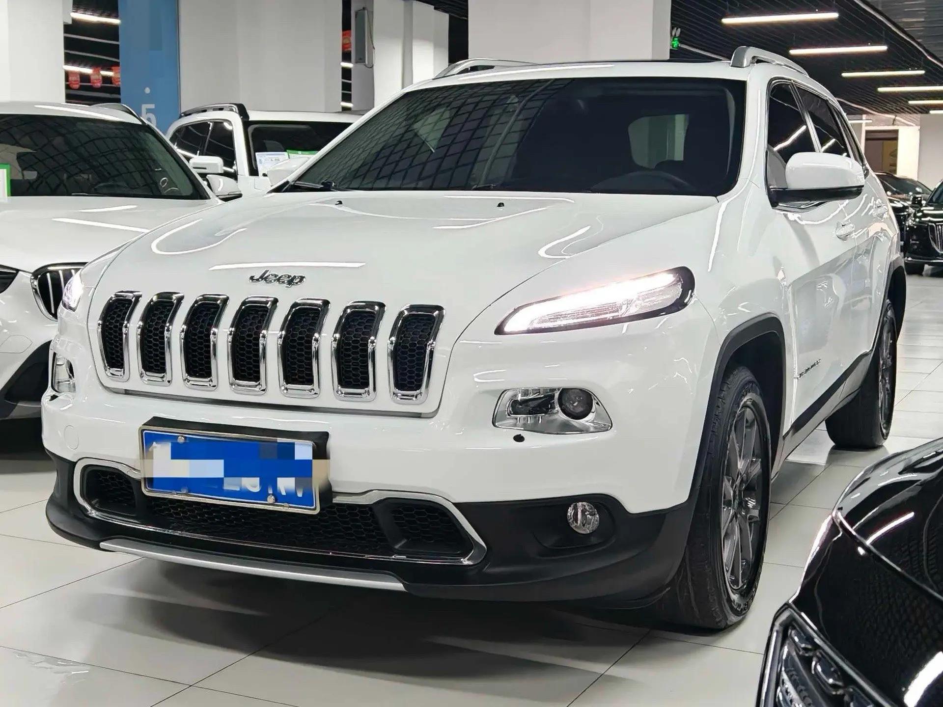 Открыть галерею: Free Light 2020 2.0L Two-Drive Classic Sports Edition