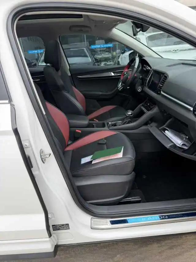 Krook 2022 TSI280 Premium Edition 4
