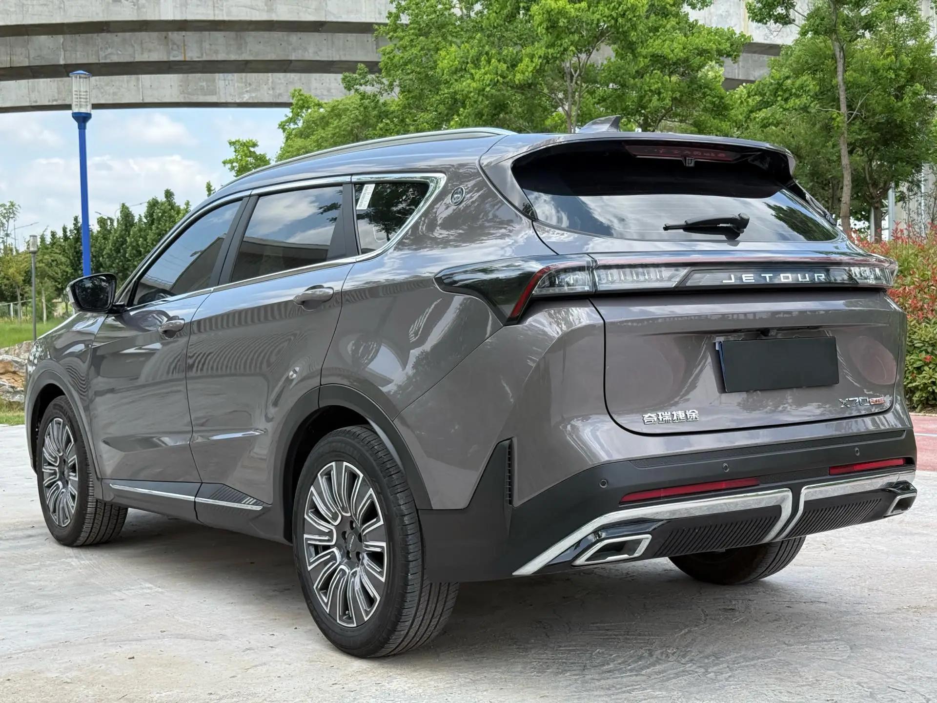 Jetour 2025 Model X70 PLUS 1.5T Luxury 7-Seater Automatic 6