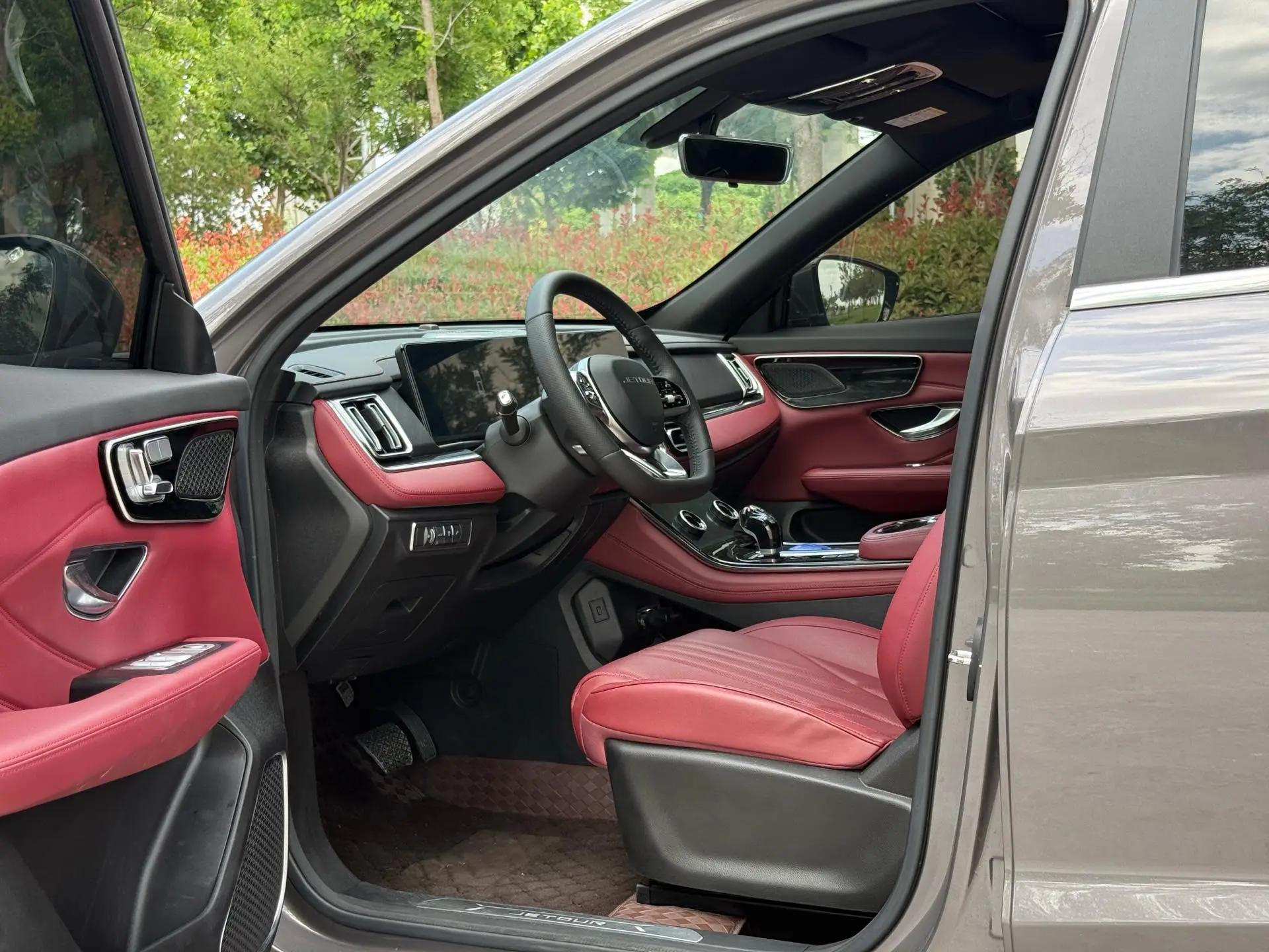 Jetour 2025 Model X70 PLUS 1.5T Luxury 7-Seater Automatic 7